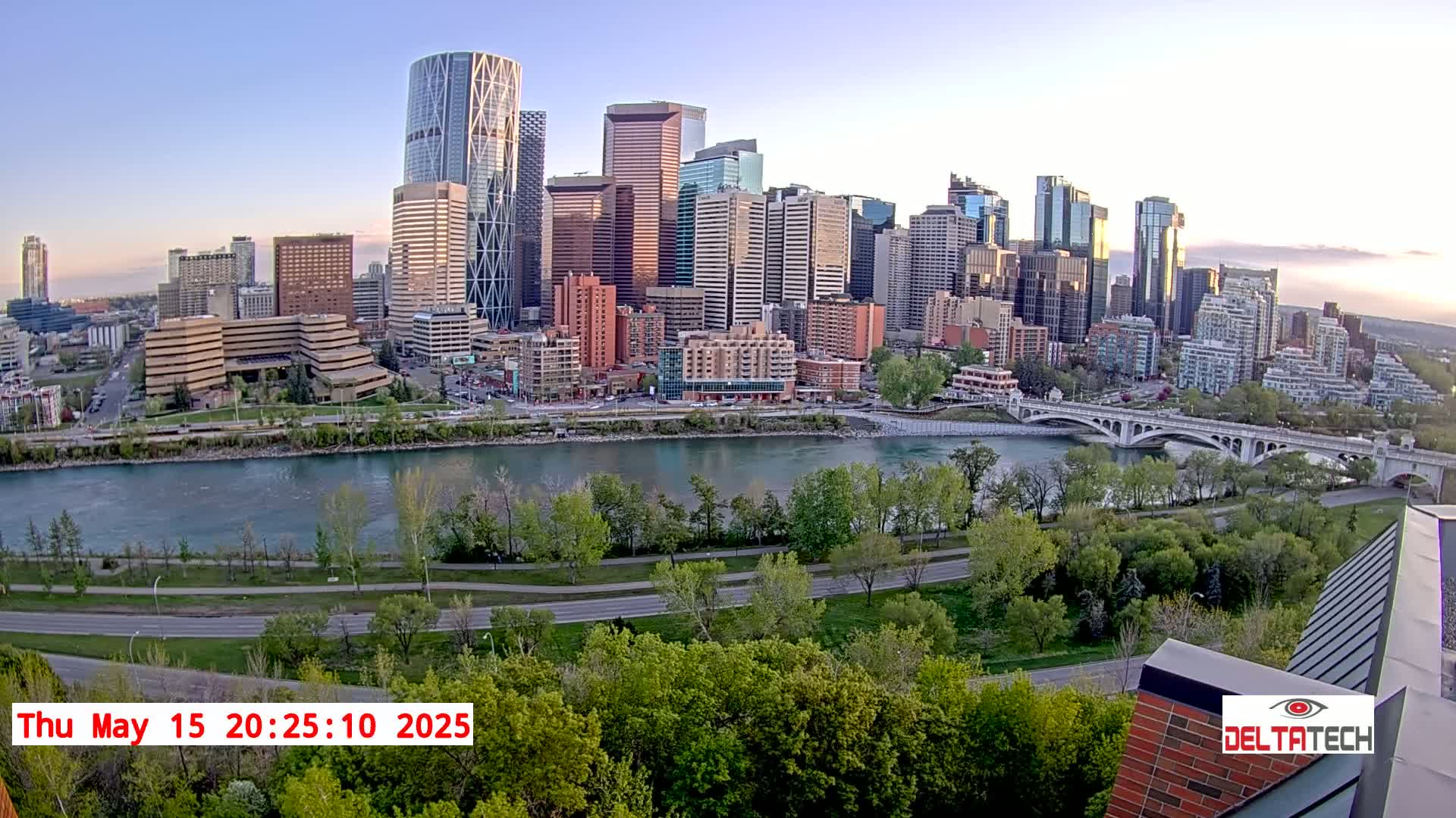 Calgary Skyline  Live Cam - Calgary, Rocky View County and Foothills County, Alberta, Canada