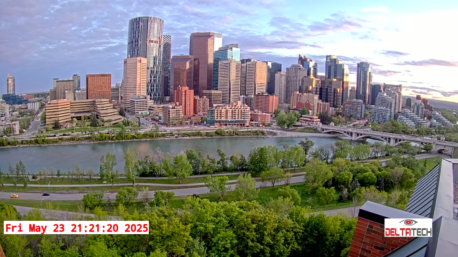 Calgary Skyline  Live Cam - Calgary, Rocky View County and Foothills County, Alberta, Canada