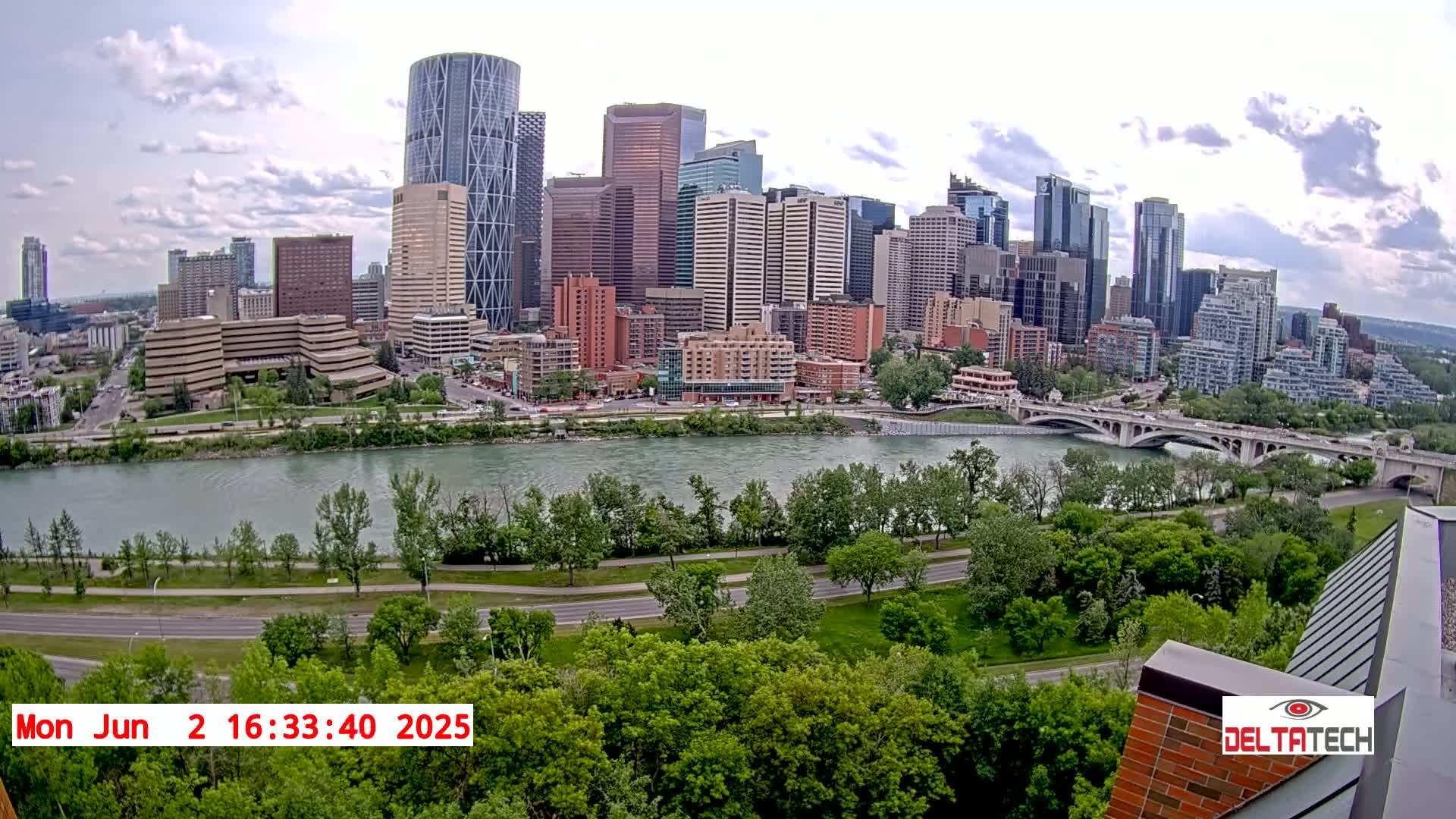 Calgary Skyline  Live Cam - Calgary, Rocky View County and Foothills County, Alberta, Canada