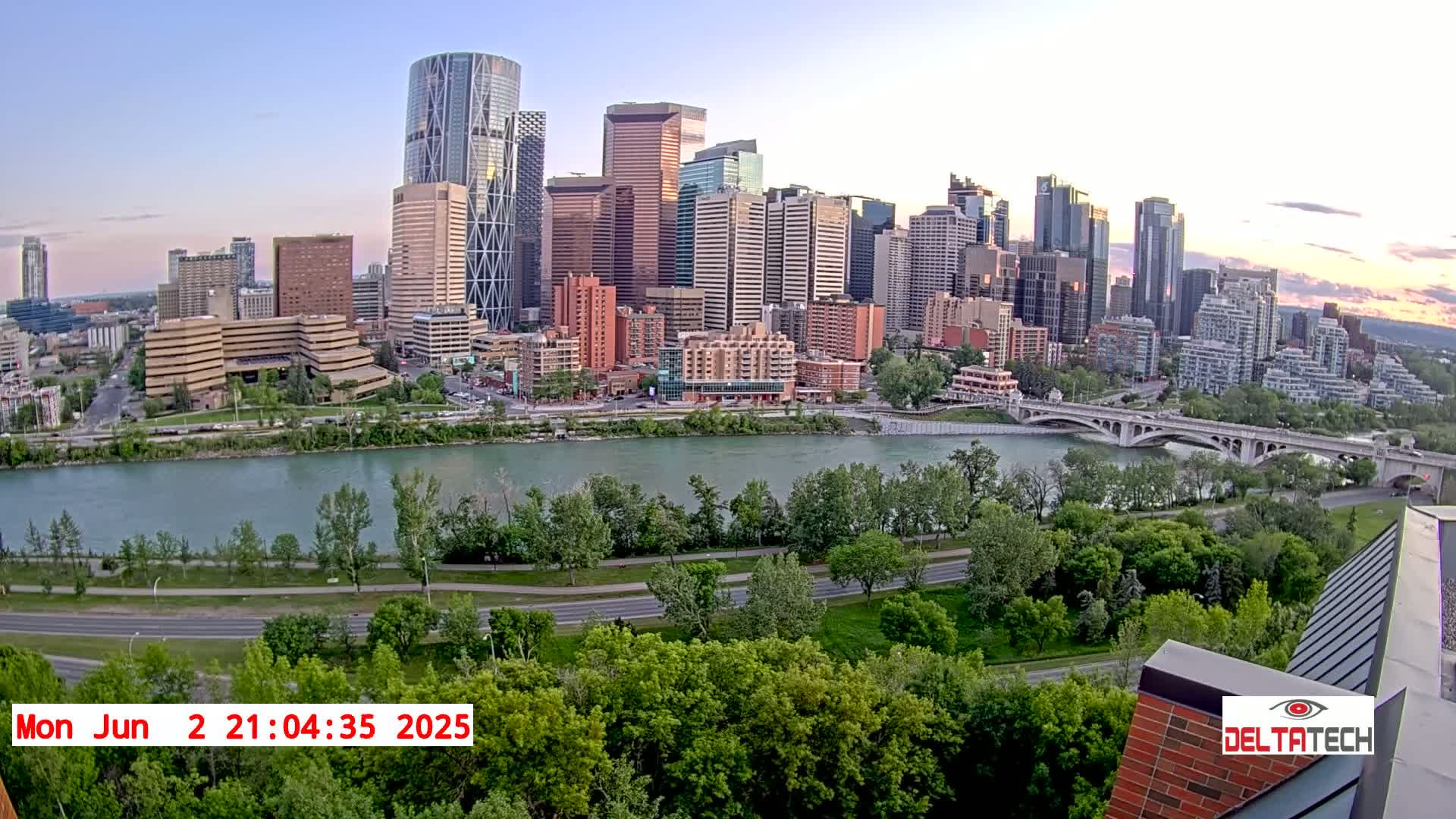 Calgary Skyline  Live Cam - Calgary, Rocky View County and Foothills County, Alberta, Canada