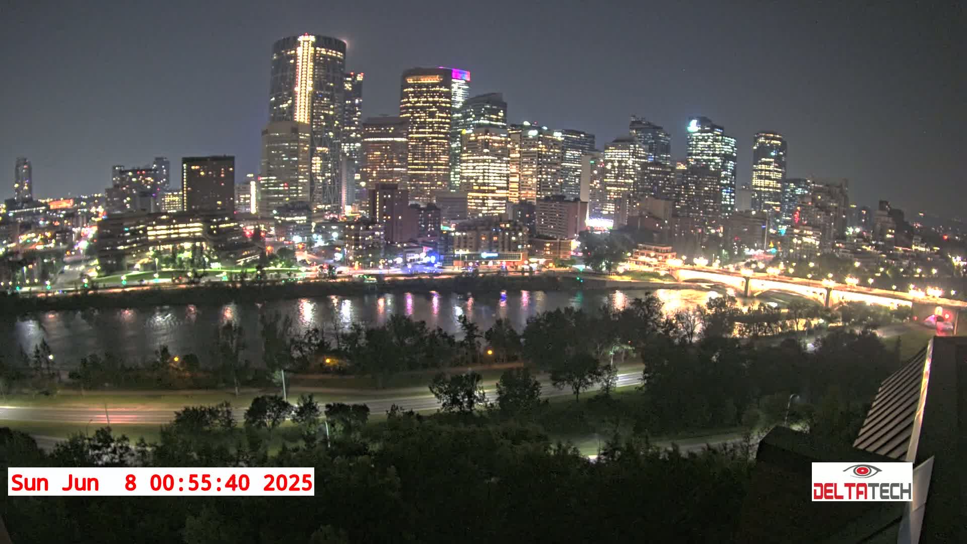 Calgary Skyline  Live Cam - Calgary, Rocky View County and Foothills County, Alberta, Canada