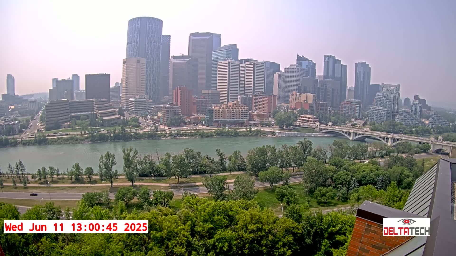 Calgary Skyline  Live Cam - Calgary, Rocky View County and Foothills County, Alberta, Canada