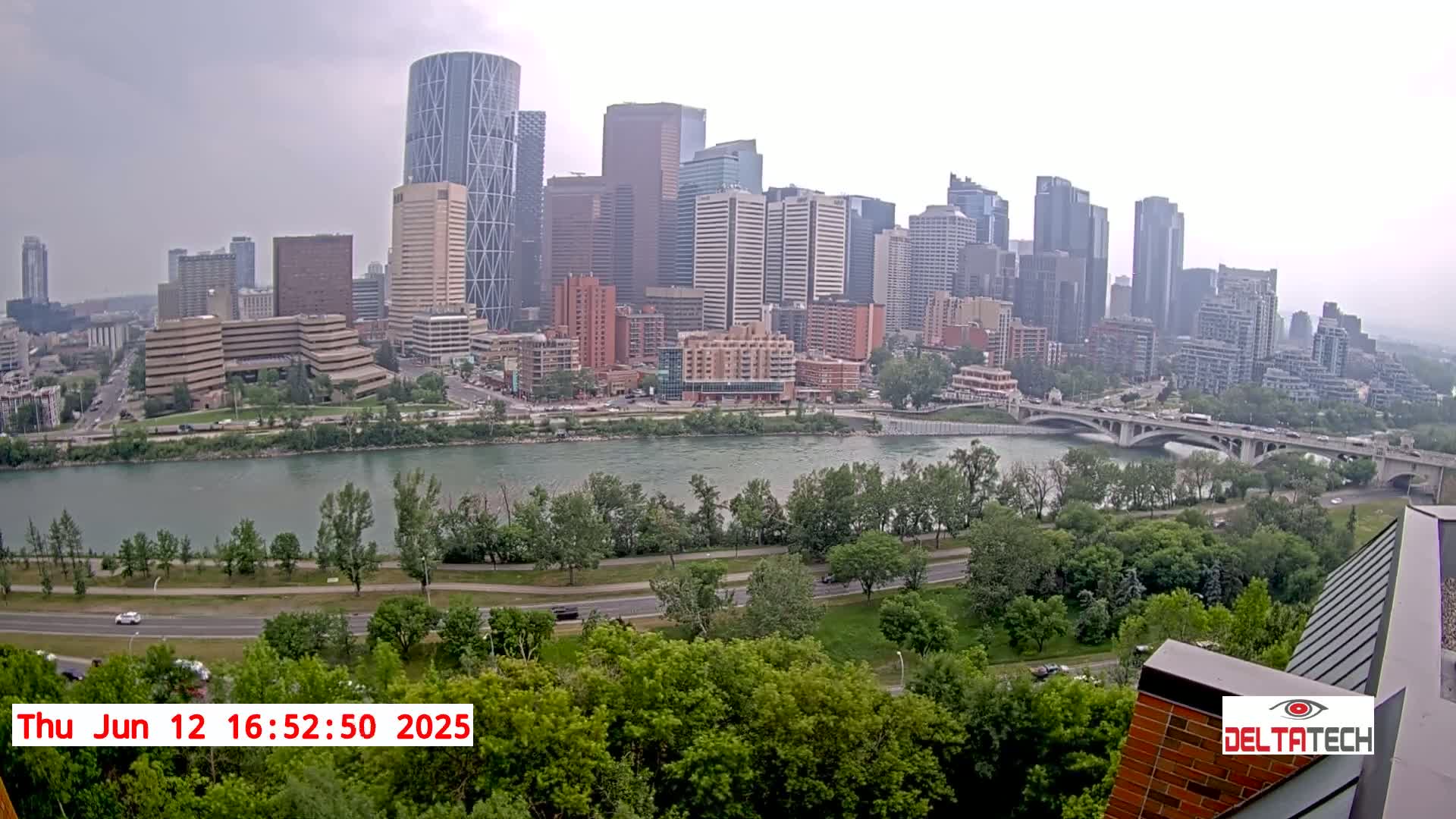 Calgary Skyline  Live Cam - Calgary, Rocky View County and Foothills County, Alberta, Canada