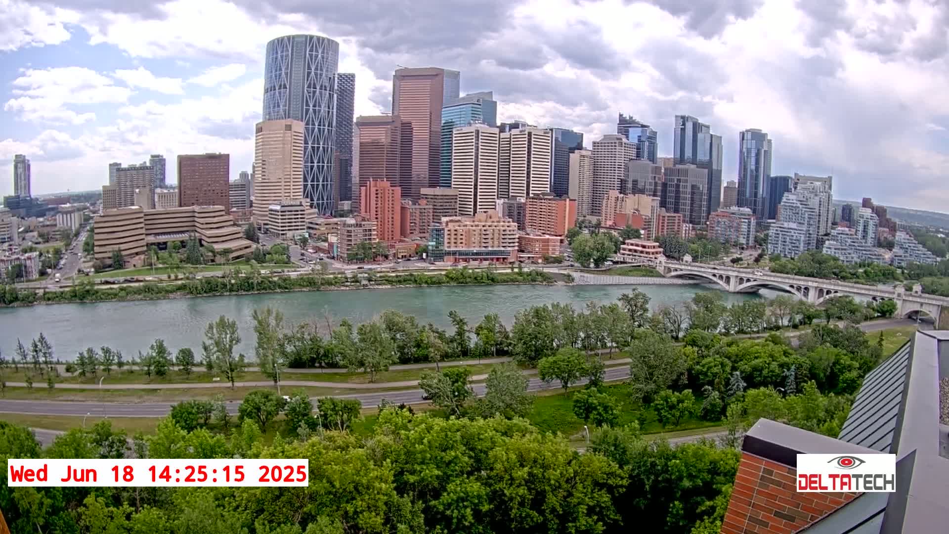 Calgary Skyline  Live Cam - Calgary, Rocky View County and Foothills County, Alberta, Canada