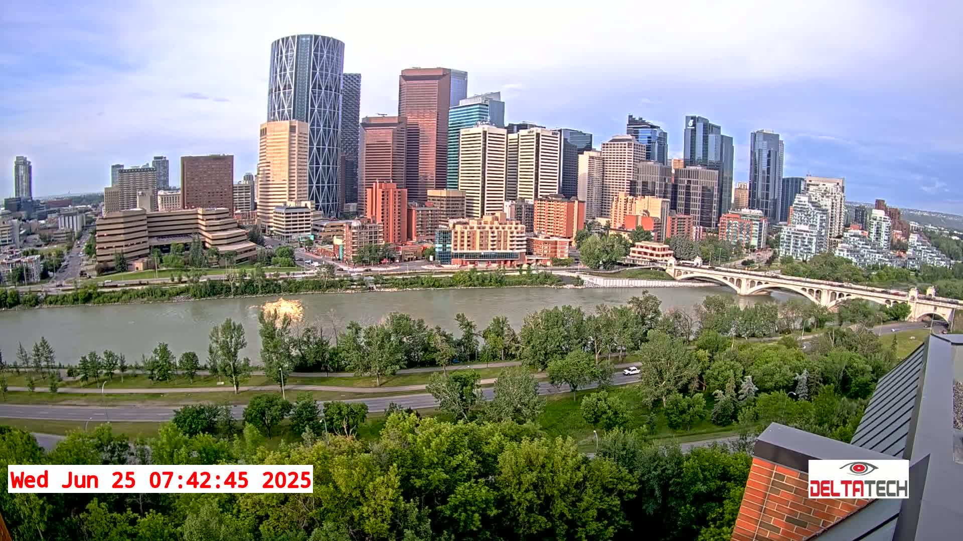 Calgary Skyline  Live Cam - Calgary, Rocky View County and Foothills County, Alberta, Canada