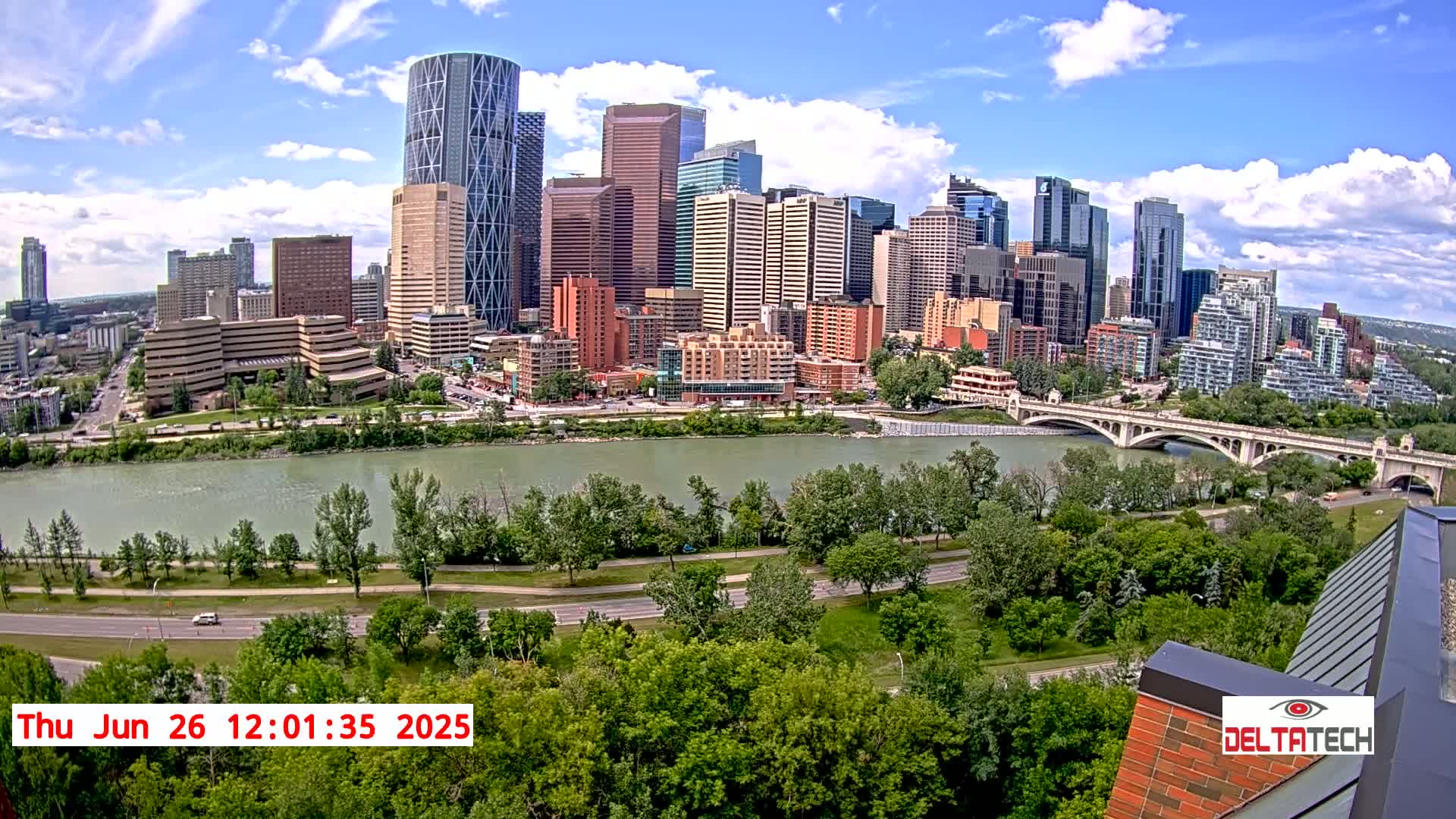 Calgary Skyline  Live Cam - Calgary, Rocky View County and Foothills County, Alberta, Canada