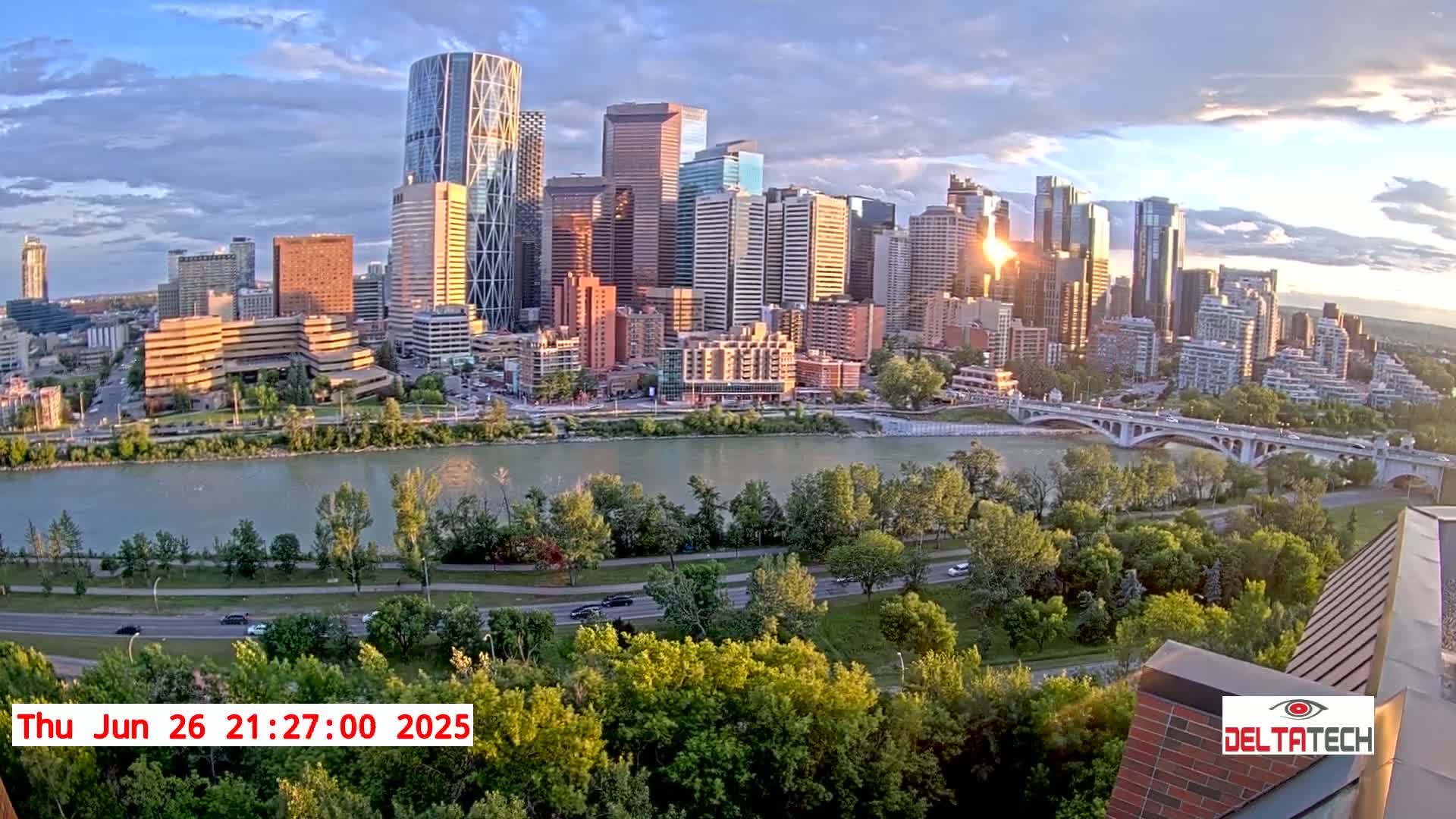 Calgary Skyline  Live Cam - Calgary, Rocky View County and Foothills County, Alberta, Canada