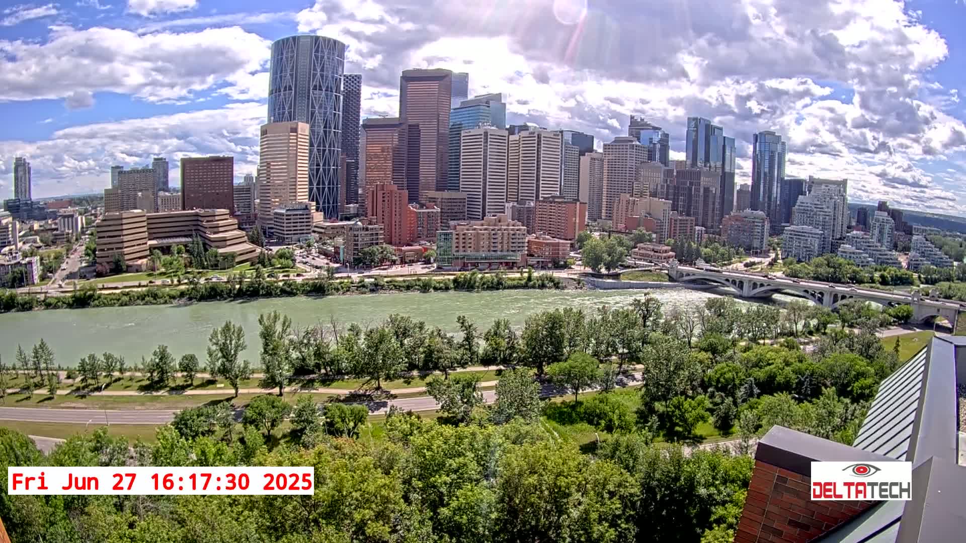 Calgary Skyline  Live Cam - Calgary, Rocky View County and Foothills County, Alberta, Canada
