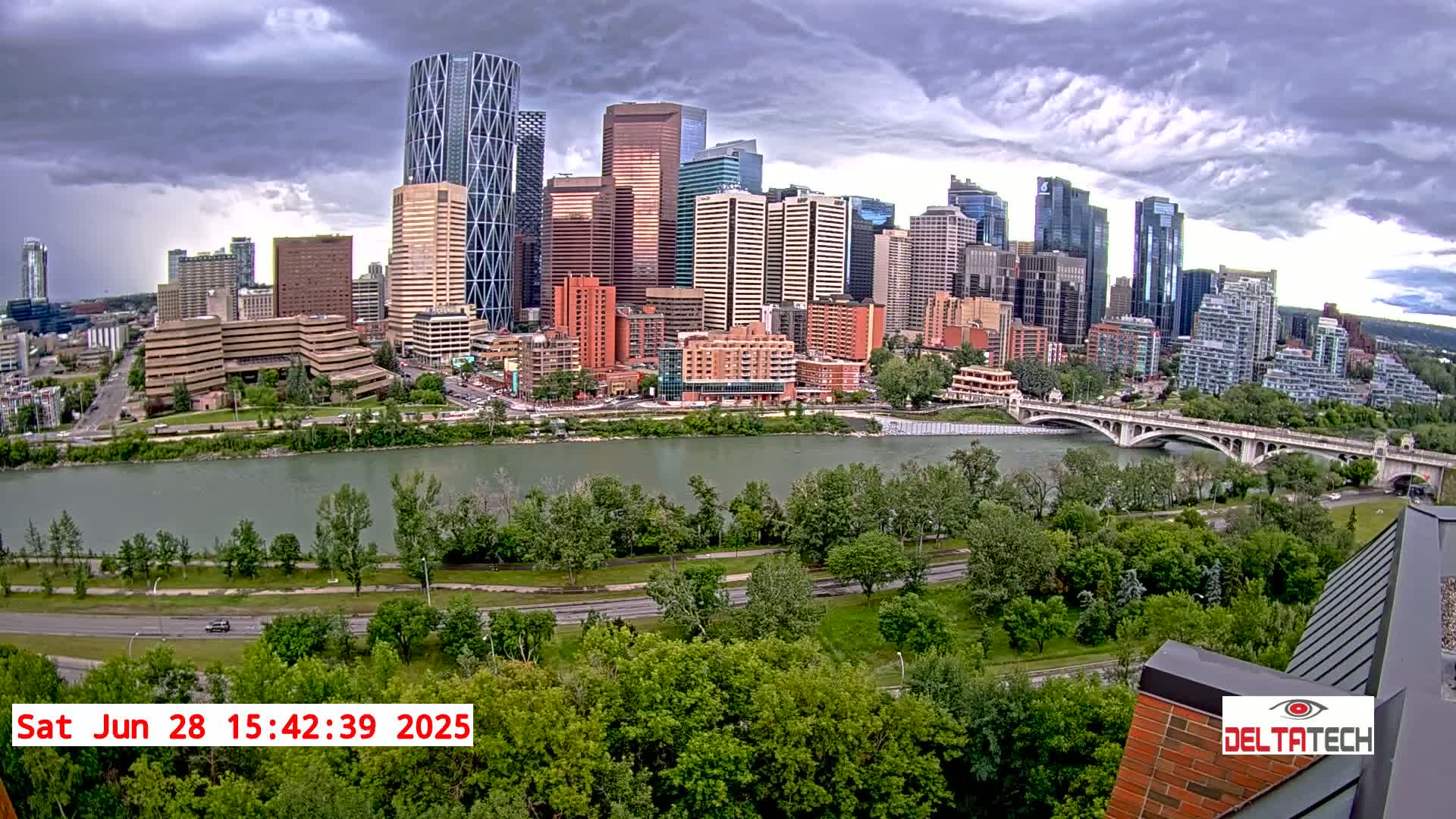 Calgary Skyline  Live Cam - Calgary, Rocky View County and Foothills County, Alberta, Canada