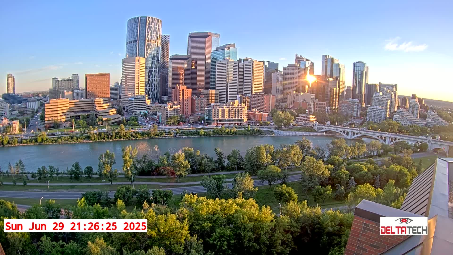 Calgary Skyline  Live Cam - Calgary, Rocky View County and Foothills County, Alberta, Canada