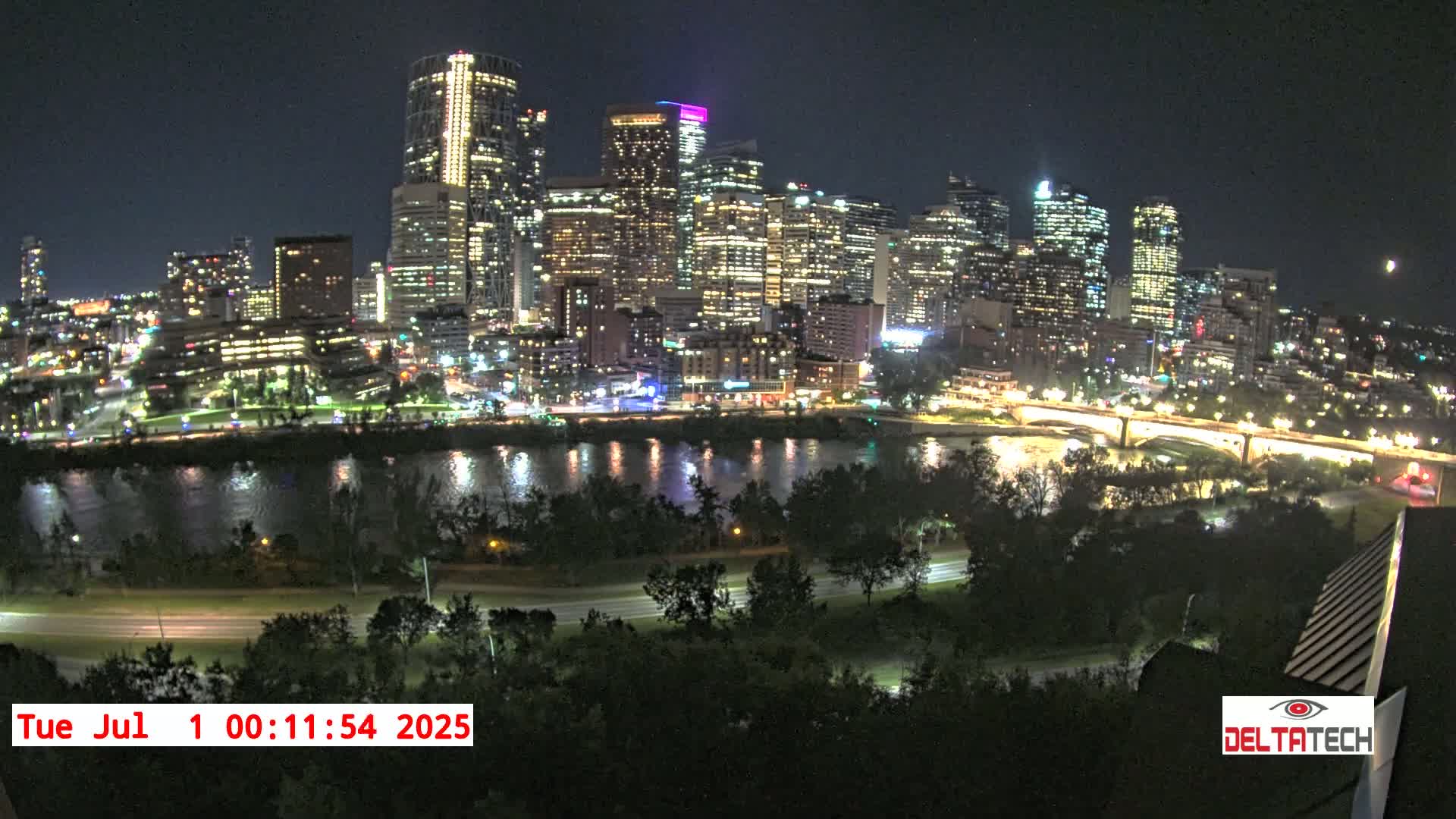 Calgary Skyline  Live Cam - Calgary, Rocky View County and Foothills County, Alberta, Canada