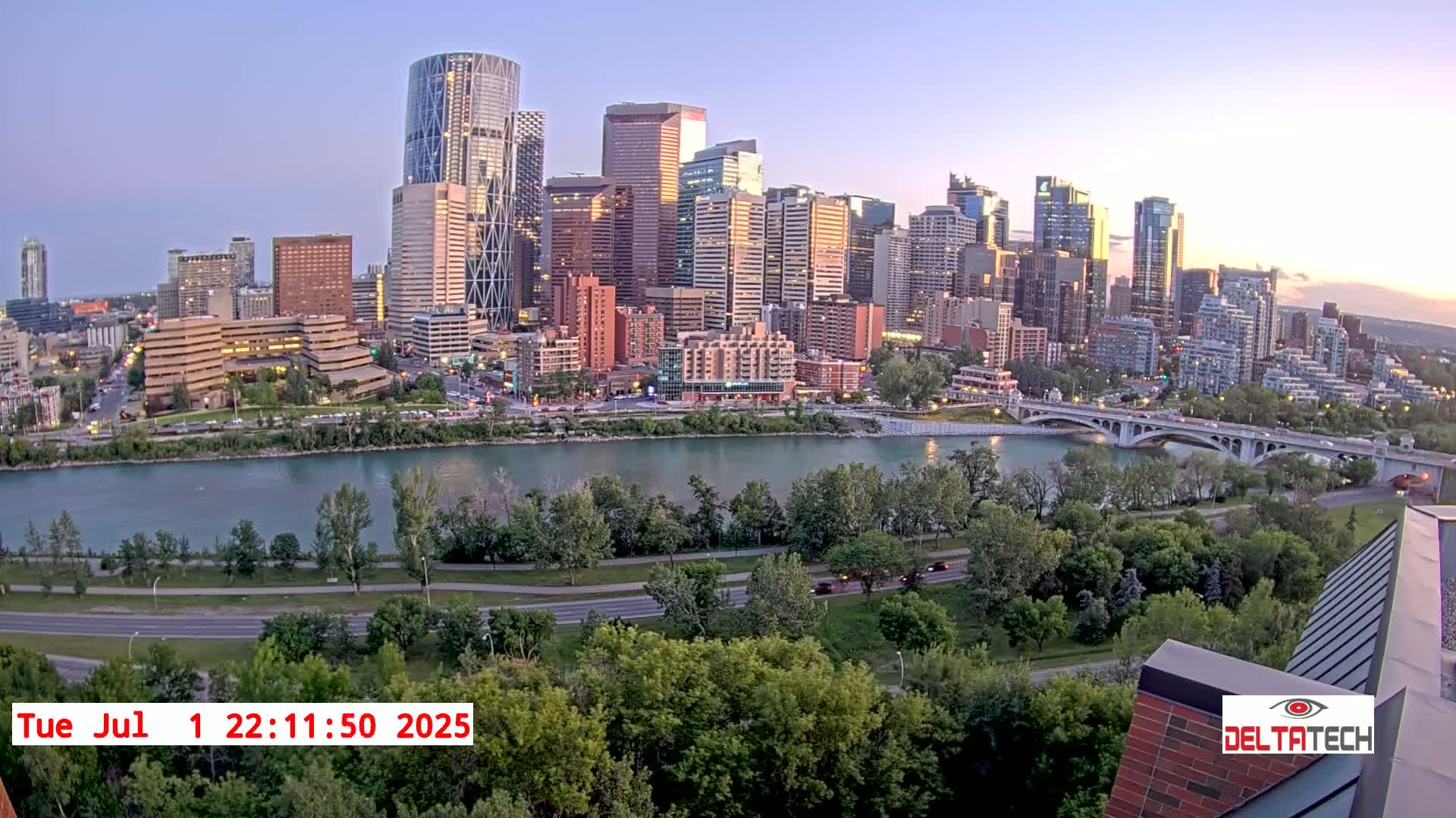 Calgary Skyline  Live Cam - Calgary, Rocky View County and Foothills County, Alberta, Canada