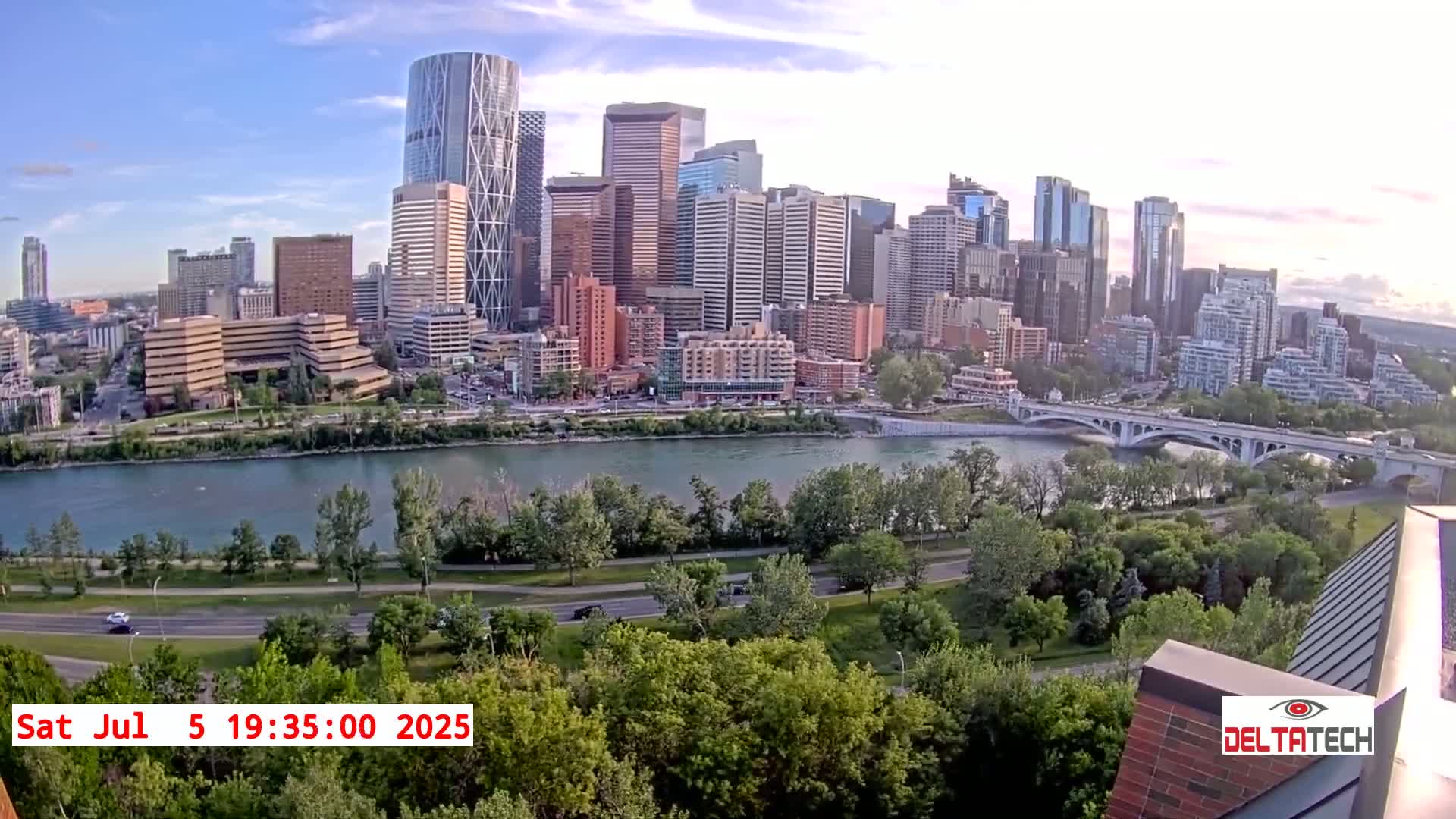 Calgary Skyline  Live Cam - Calgary, Rocky View County and Foothills County, Alberta, Canada