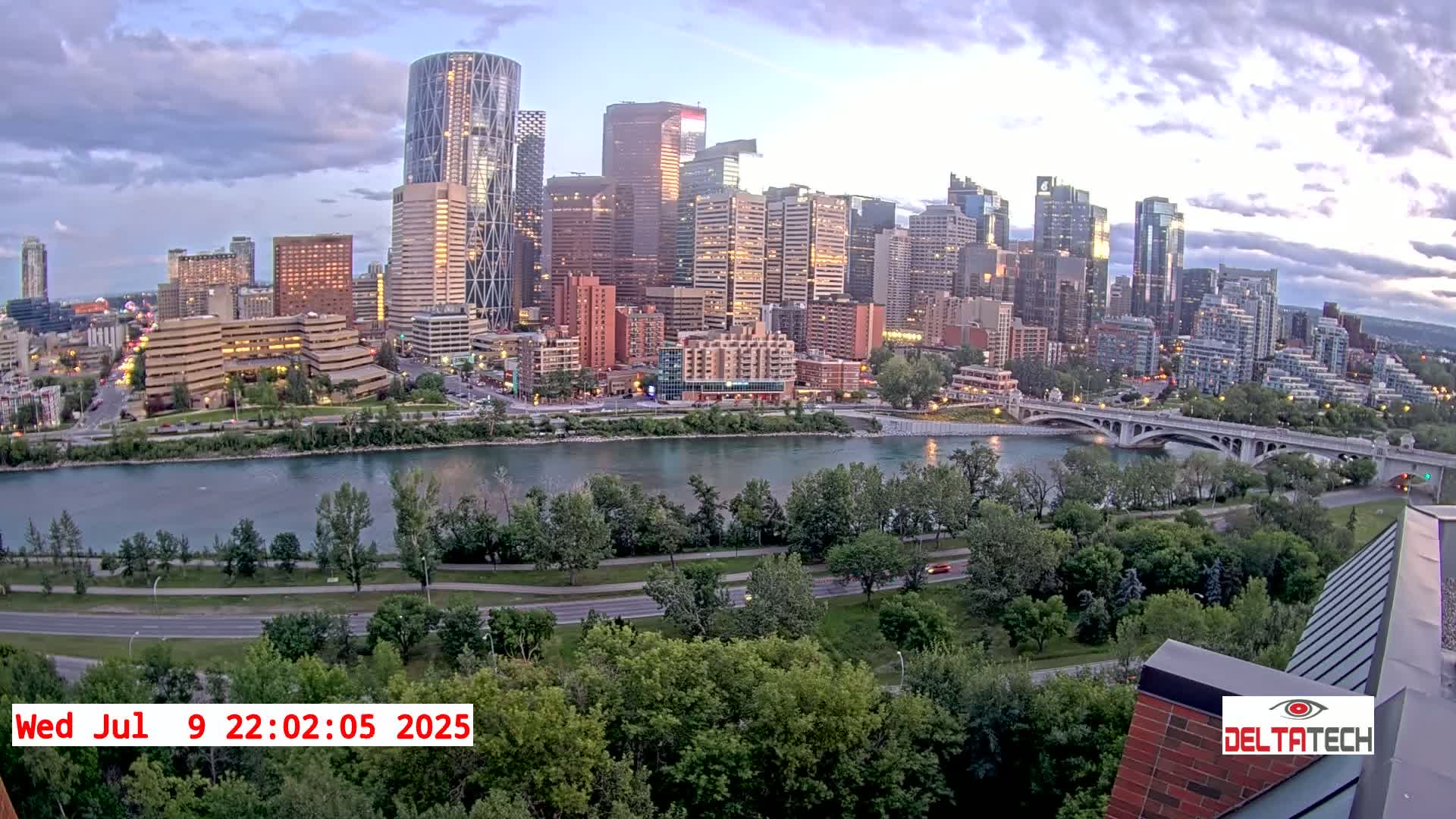 Calgary Skyline  Live Cam - Calgary, Rocky View County and Foothills County, Alberta, Canada
