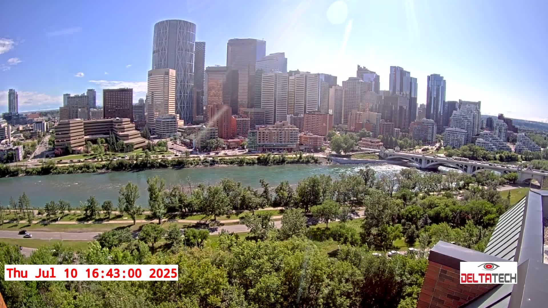 Calgary Skyline  Live Cam - Calgary, Rocky View County and Foothills County, Alberta, Canada