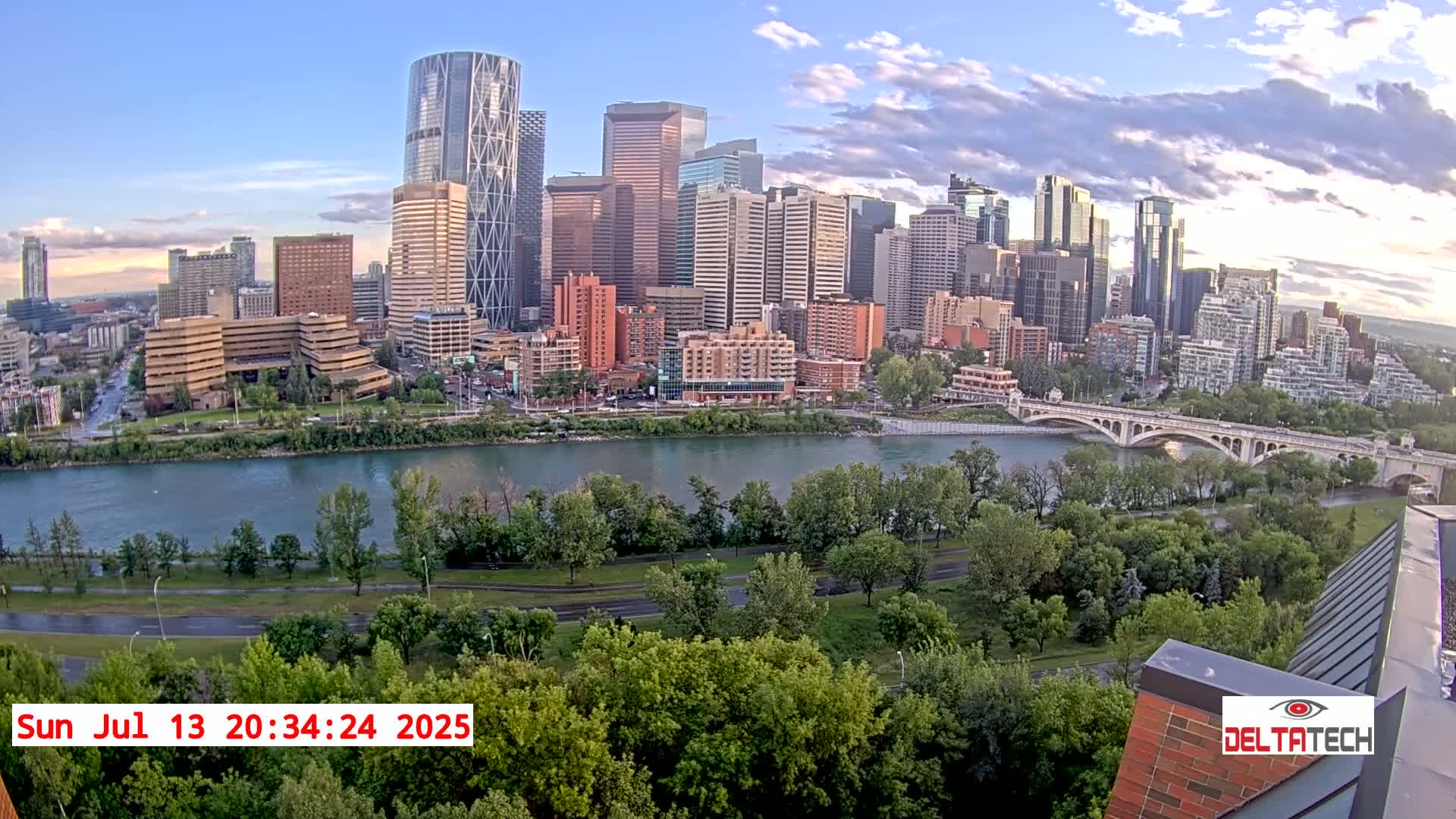 Calgary Skyline  Live Cam - Calgary, Rocky View County and Foothills County, Alberta, Canada