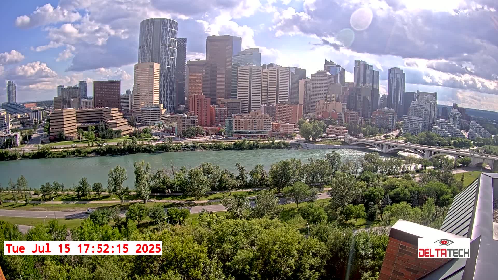 Calgary Skyline  Live Cam - Calgary, Rocky View County and Foothills County, Alberta, Canada