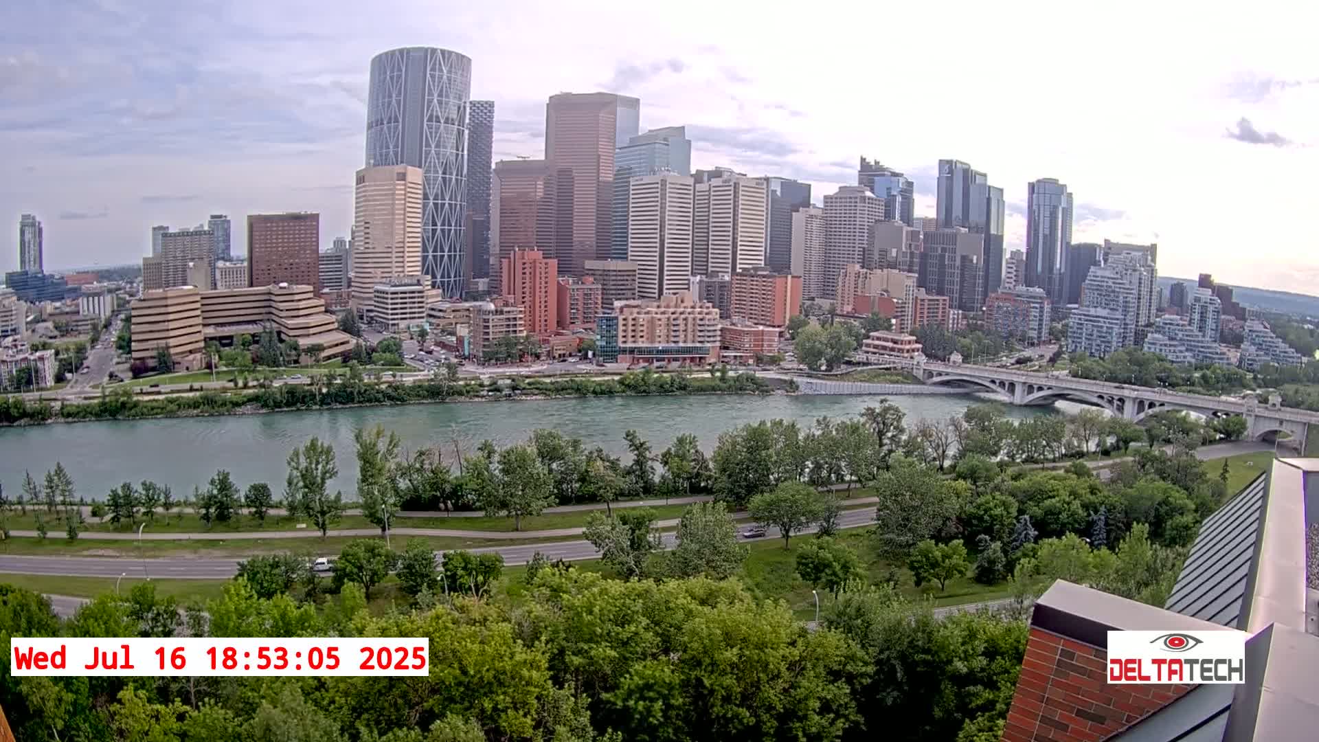 Calgary Skyline  Live Cam - Calgary, Rocky View County and Foothills County, Alberta, Canada