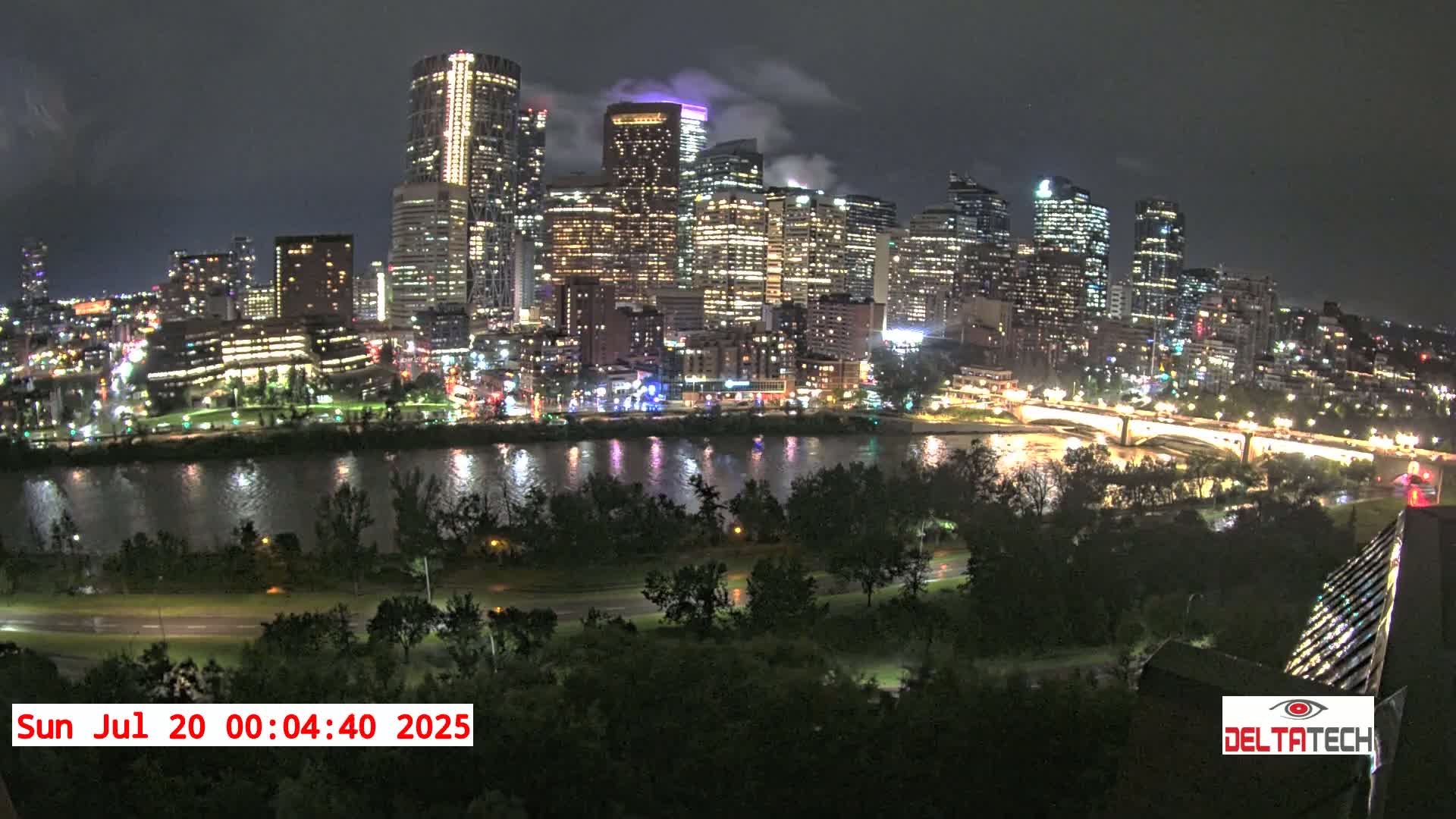 Calgary Skyline  Live Cam - Calgary, Rocky View County and Foothills County, Alberta, Canada