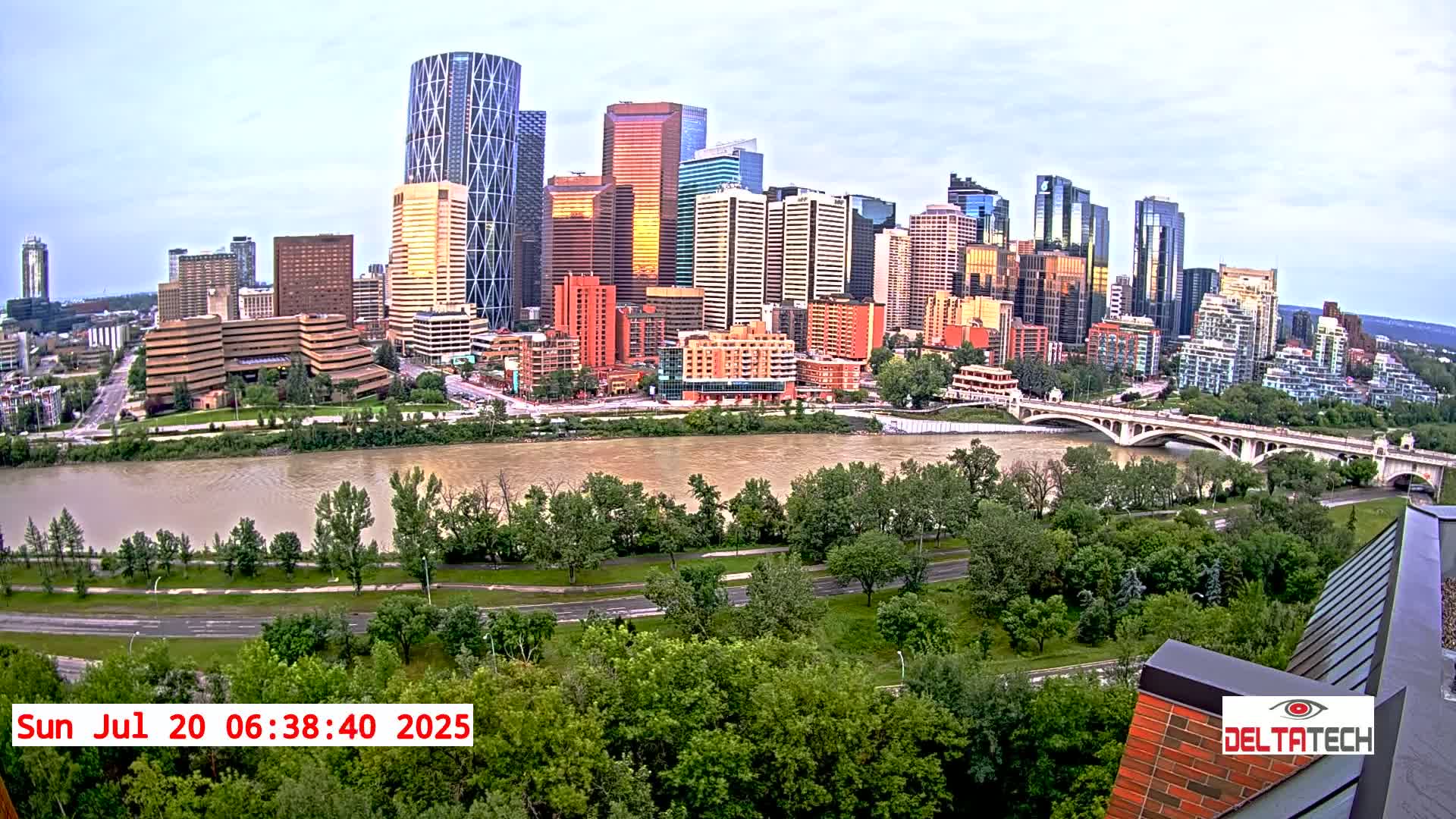 Calgary Skyline  Live Cam - Calgary, Rocky View County and Foothills County, Alberta, Canada