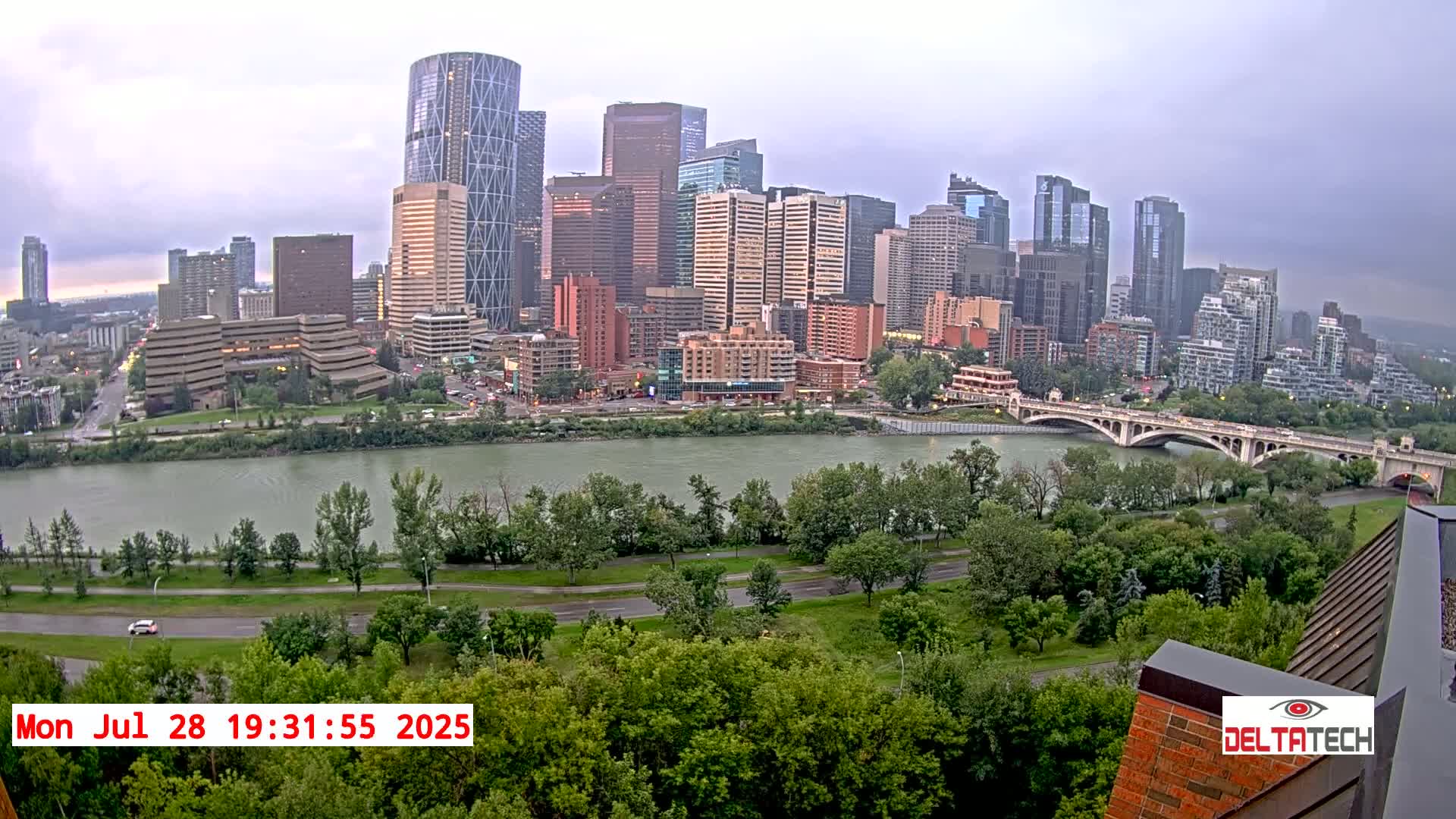 Calgary Skyline  Live Cam - Calgary, Rocky View County and Foothills County, Alberta, Canada