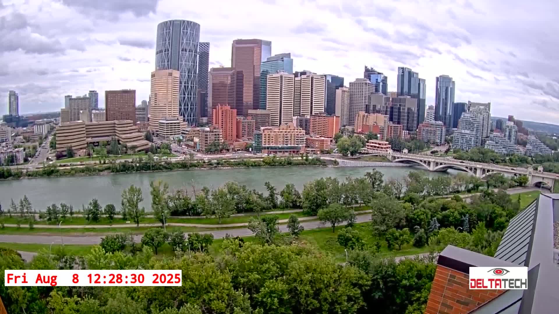Calgary Skyline  Live Cam - Calgary, Rocky View County and Foothills County, Alberta, Canada