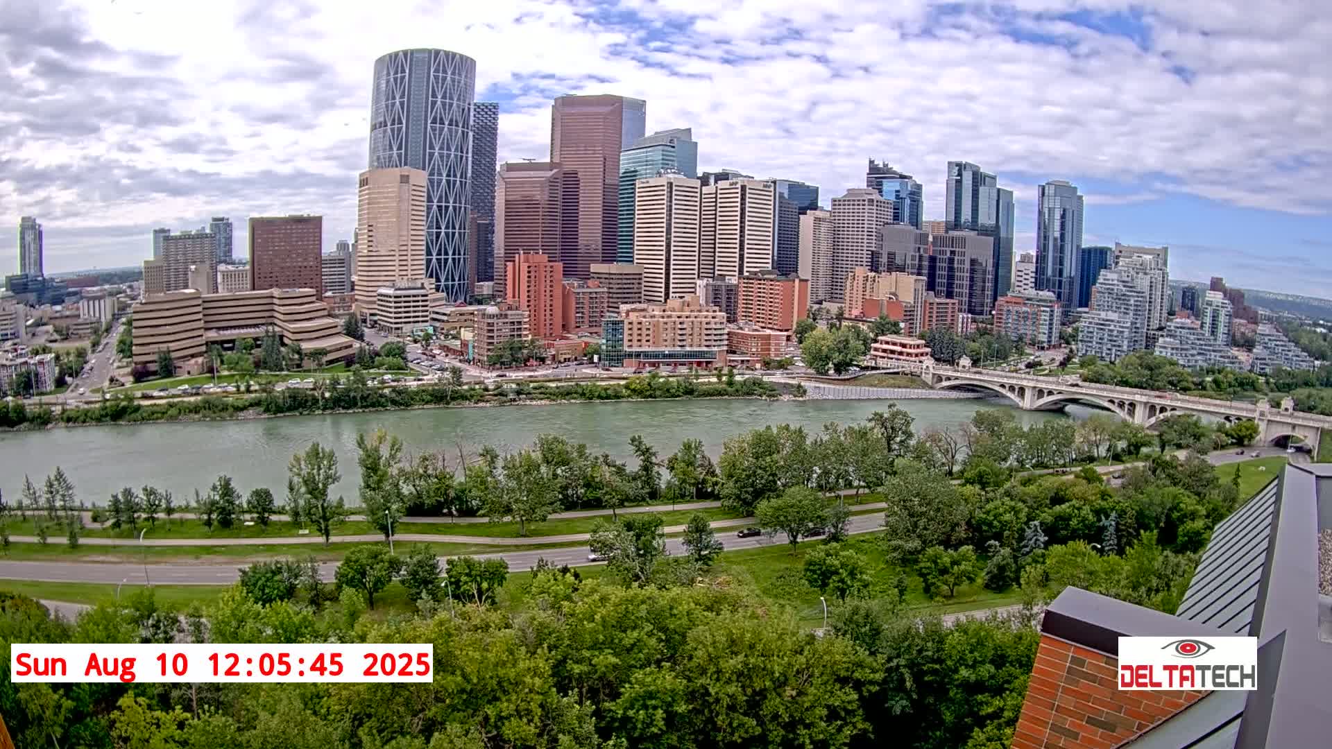 Calgary Skyline  Live Cam - Calgary, Rocky View County and Foothills County, Alberta, Canada