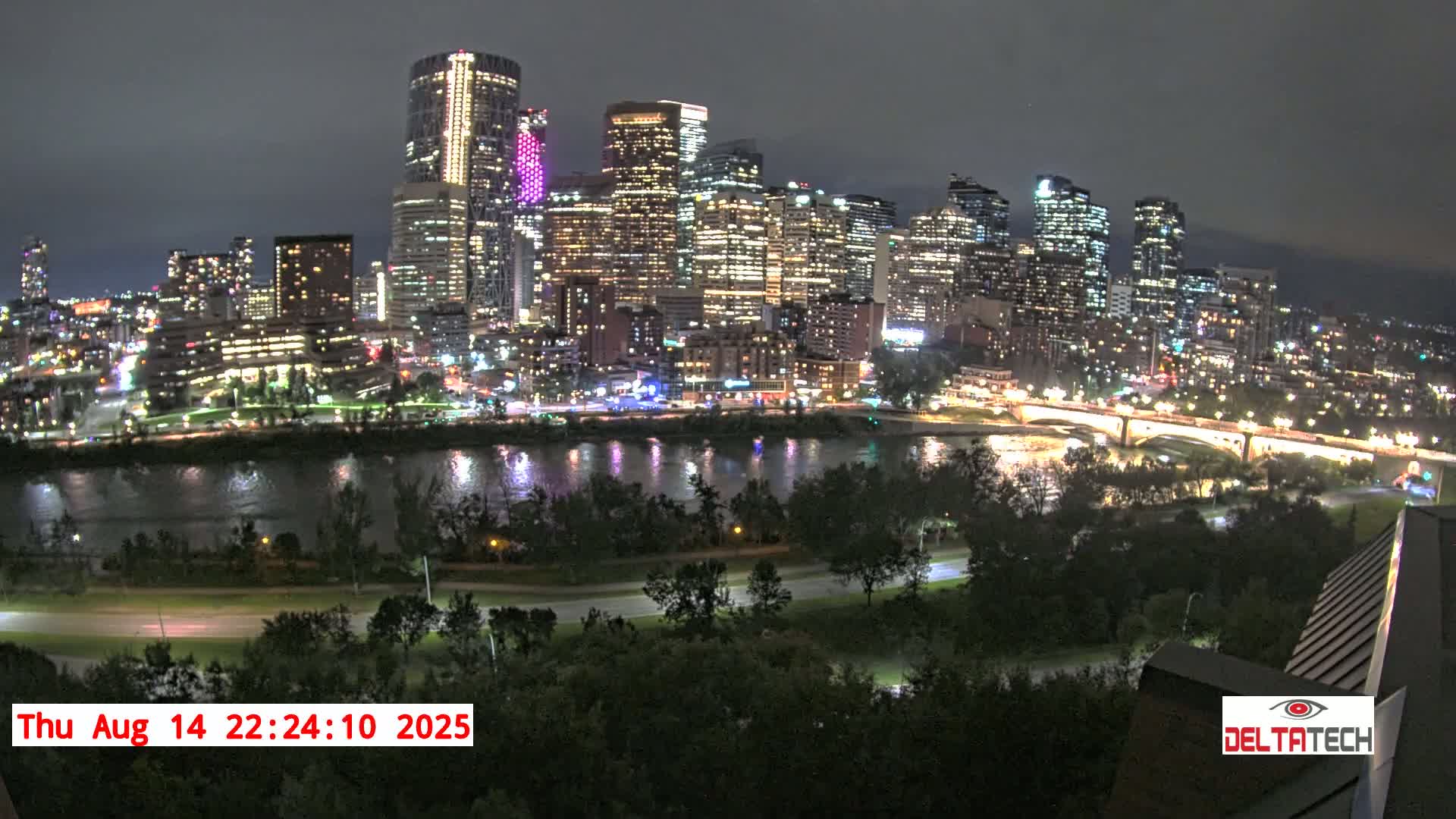 Calgary Skyline  Live Cam - Calgary, Rocky View County and Foothills County, Alberta, Canada