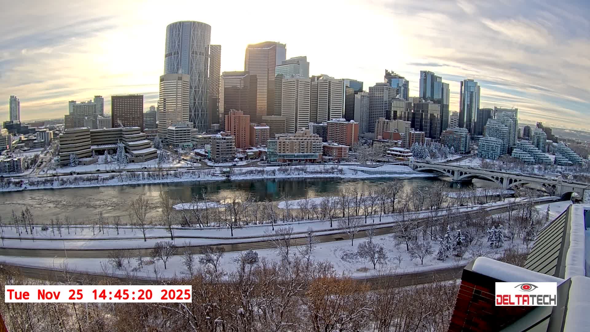 Calgary Skyline  Live Cam - Calgary, Rocky View County and Foothills County, Alberta, Canada