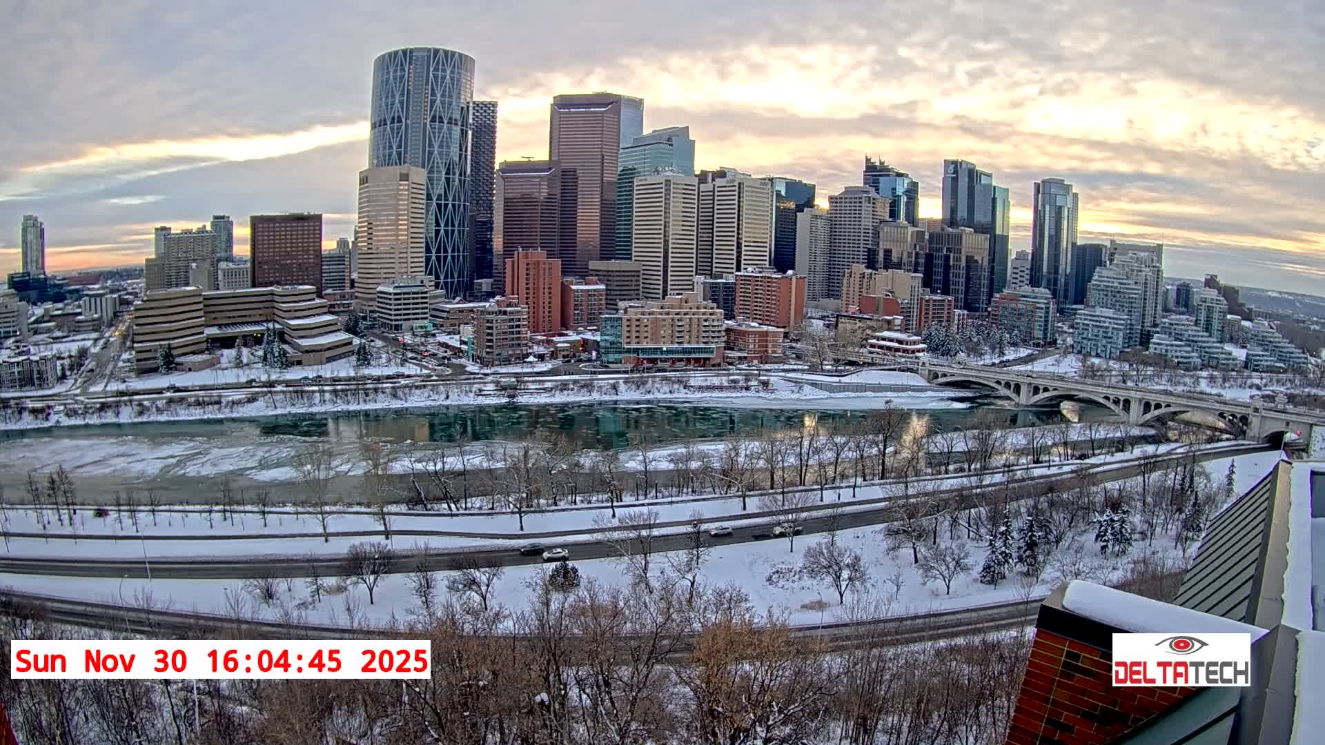 Calgary Skyline  Live Cam - Calgary, Rocky View County and Foothills County, Alberta, Canada