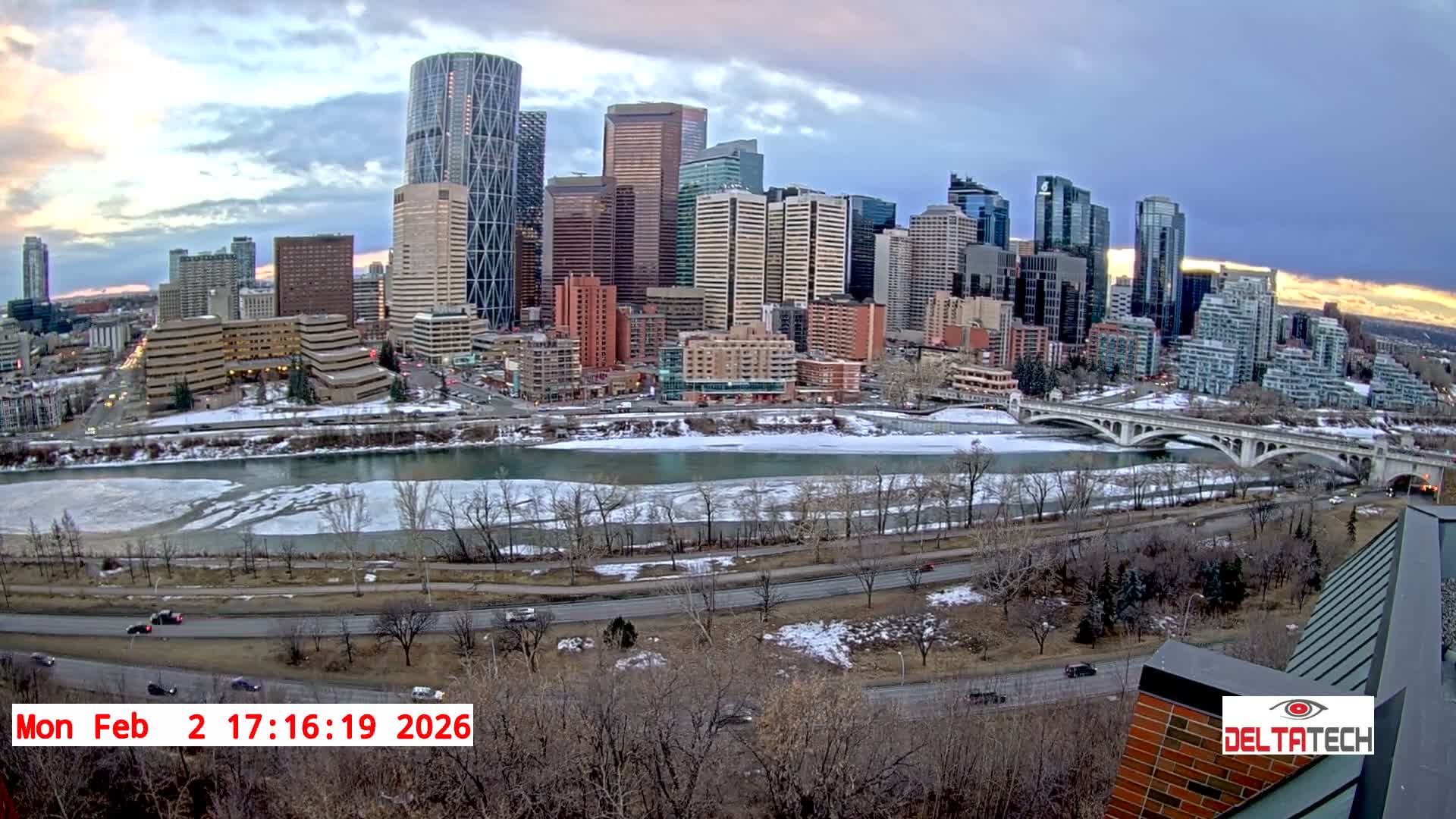 Calgary Skyline  Live Cam - Calgary, Rocky View County and Foothills County, Alberta, Canada