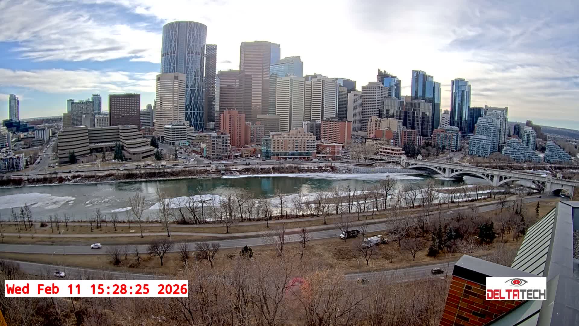 Calgary Skyline  Live Cam - Calgary, Rocky View County and Foothills County, Alberta, Canada