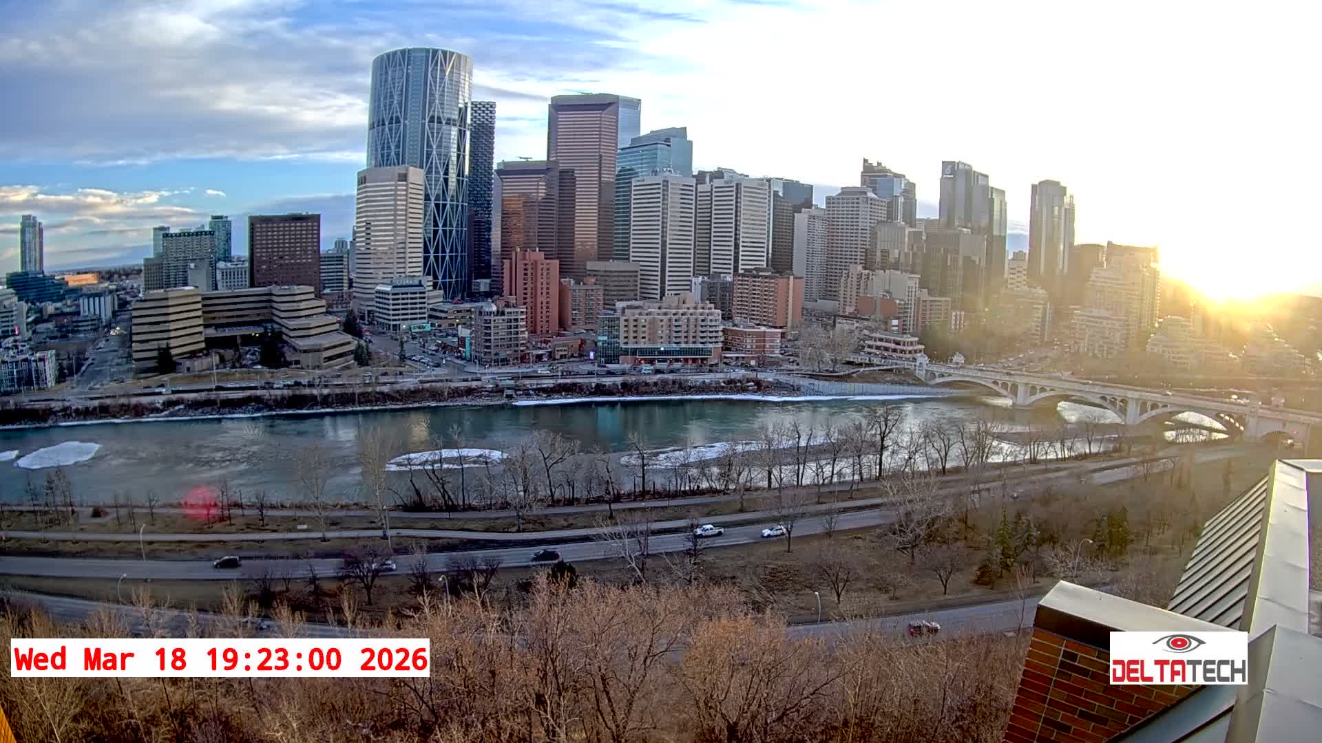 Calgary Skyline  Live Cam - Calgary, Rocky View County and Foothills County, Alberta, Canada
