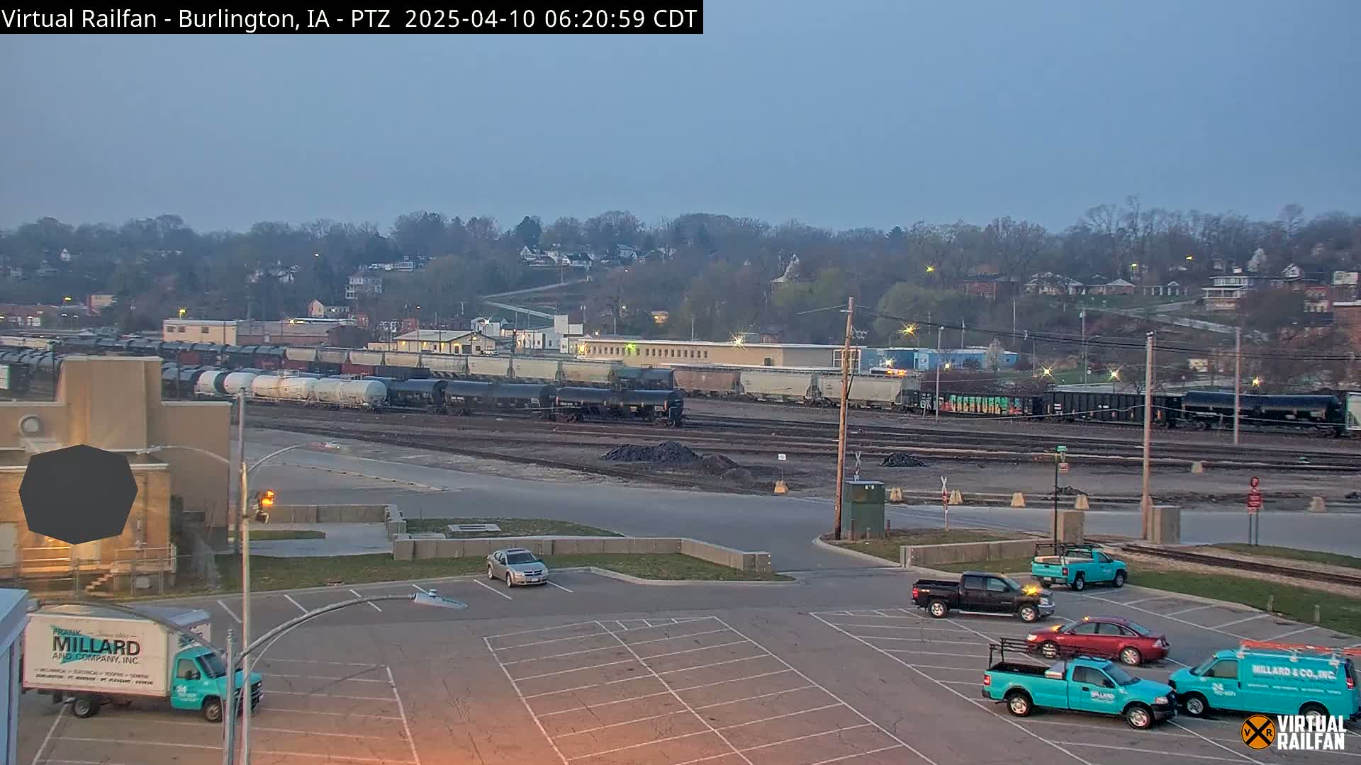 Burlington City & Mississippi River& BNSF Railway Burlington Station Live Cam - Burlington, Des Moines, Iowa, USA