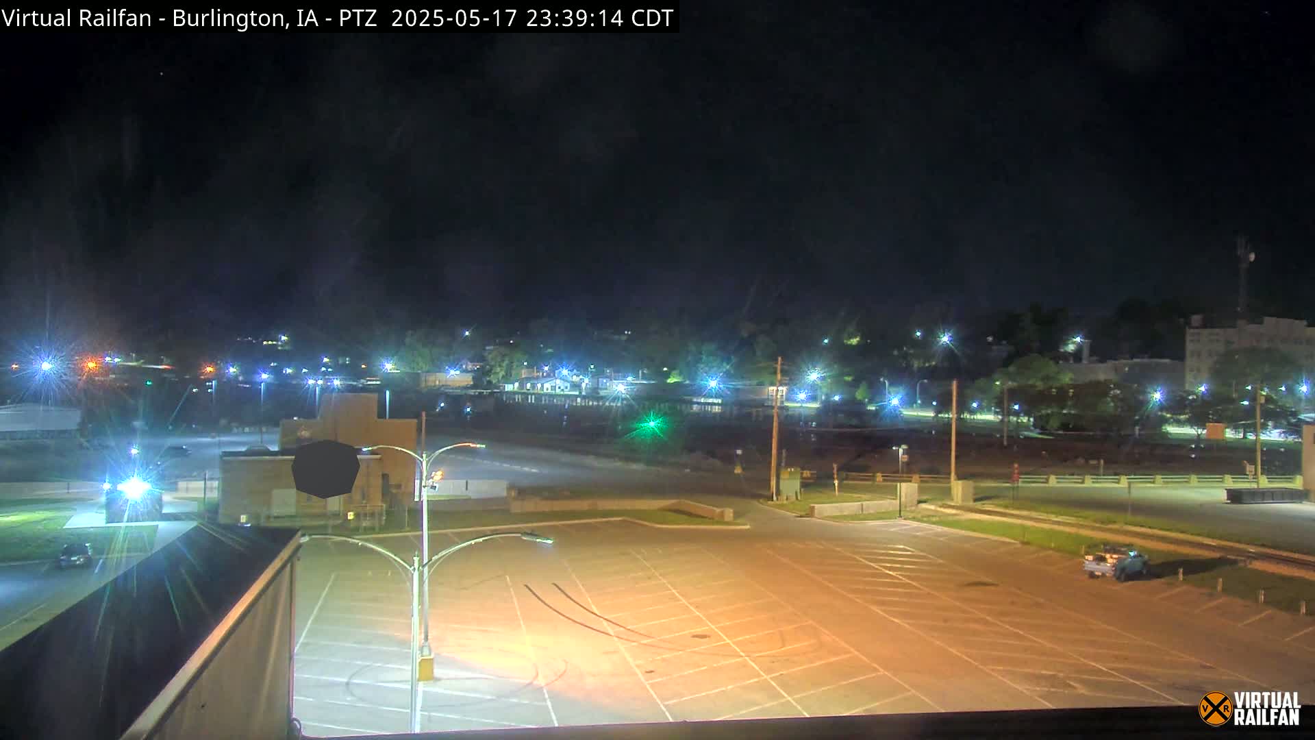 Burlington City & Mississippi River& BNSF Railway Burlington Station Live Cam - Burlington, Des Moines, Iowa, USA