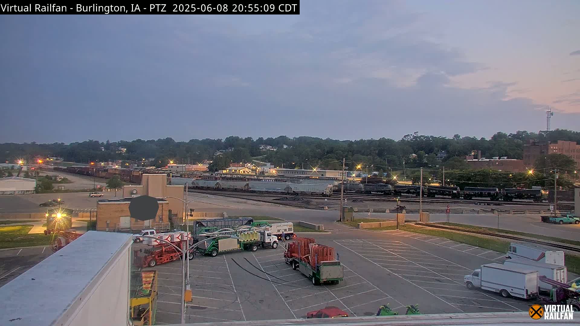 Burlington City & Mississippi River& BNSF Railway Burlington Station Live Cam - Burlington, Des Moines, Iowa, USA