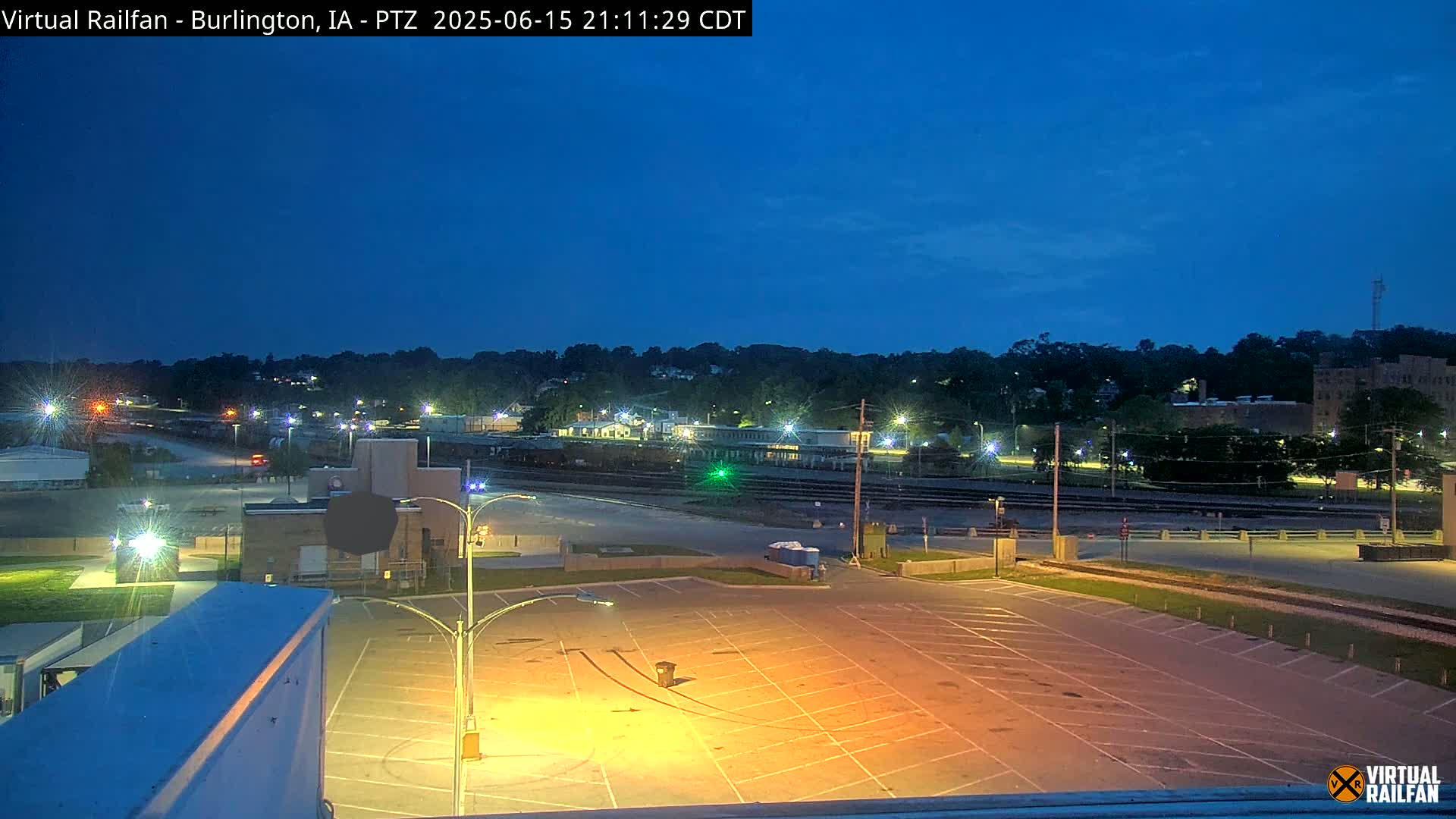 Burlington City & Mississippi River& BNSF Railway Burlington Station Live Cam - Burlington, Des Moines, Iowa, USA