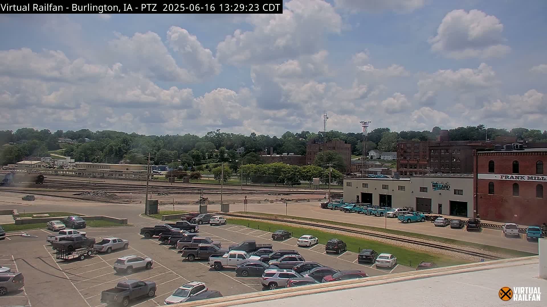 Burlington City & Mississippi River& BNSF Railway Burlington Station Live Cam - Burlington, Des Moines, Iowa, USA