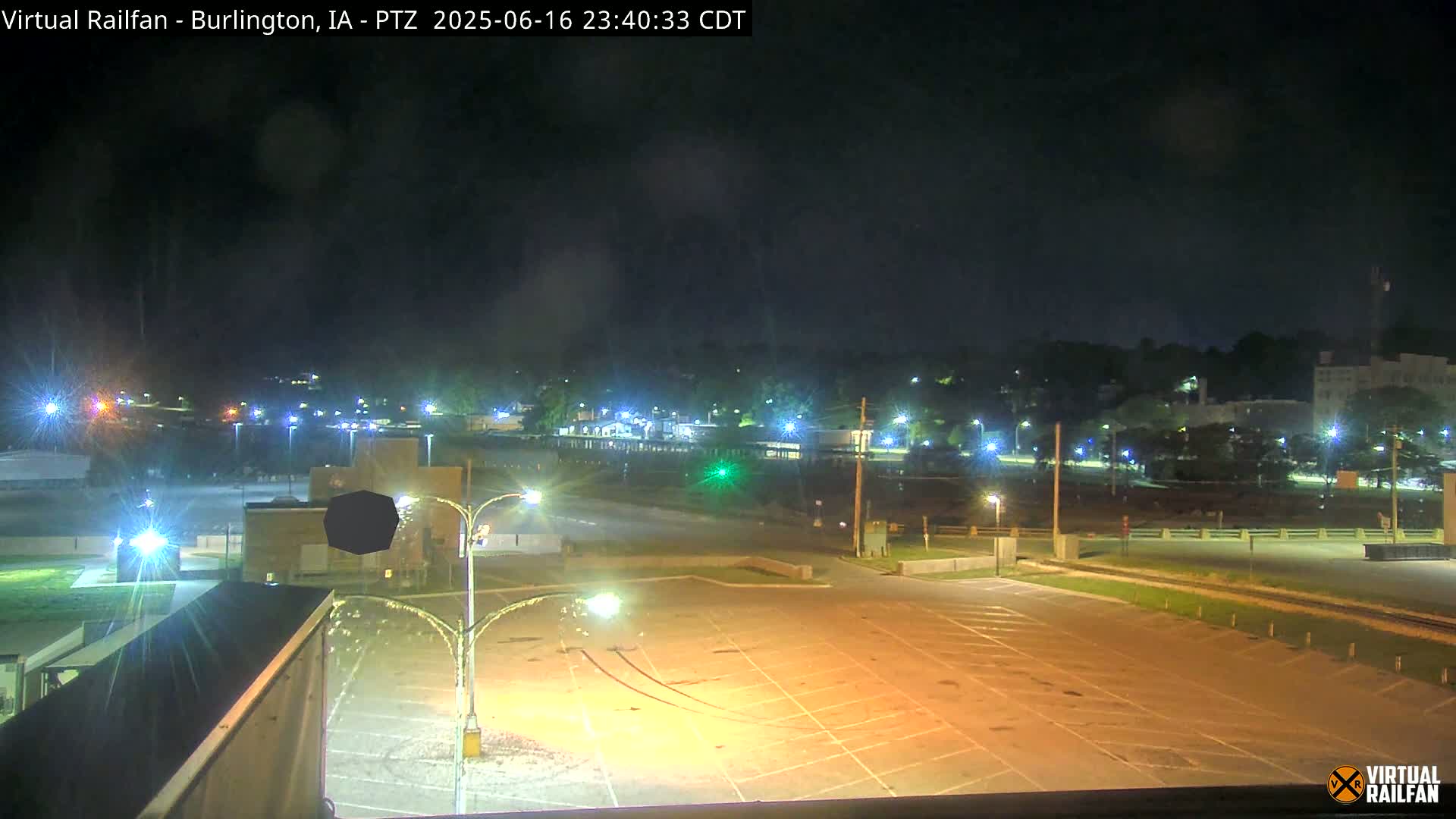 Burlington City & Mississippi River& BNSF Railway Burlington Station Live Cam - Burlington, Des Moines, Iowa, USA