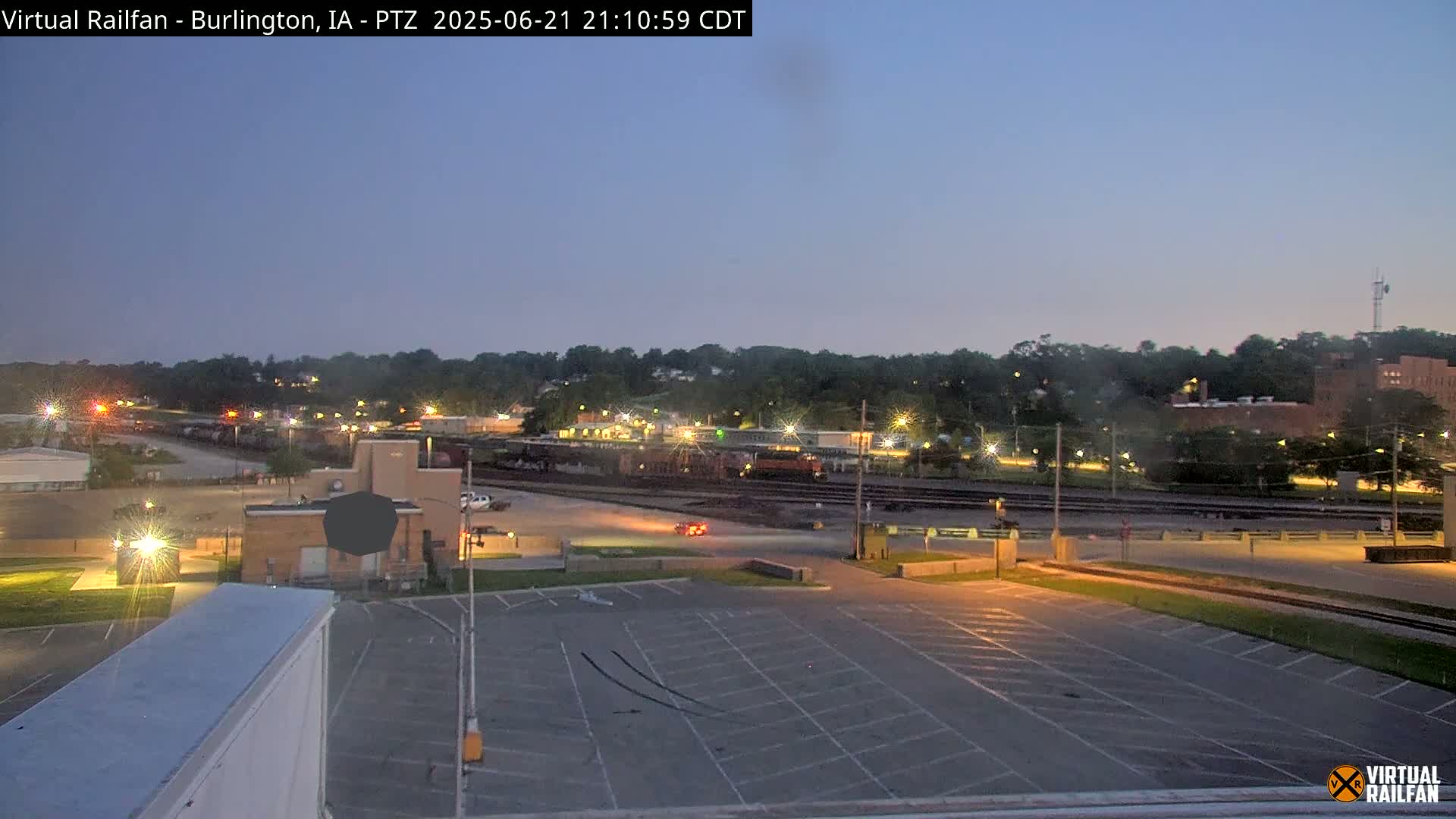 Burlington City & Mississippi River& BNSF Railway Burlington Station Live Cam - Burlington, Des Moines, Iowa, USA