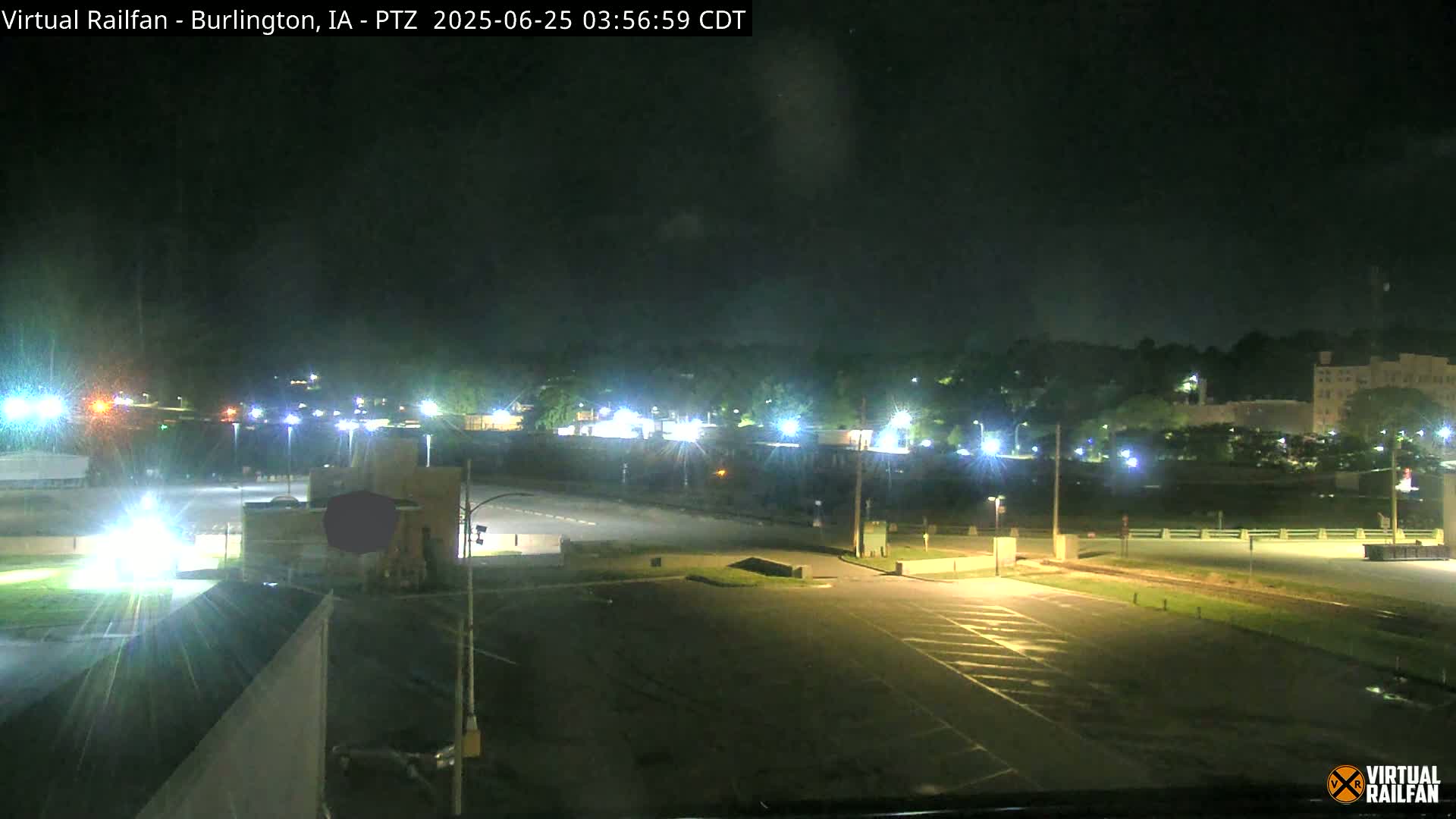 Burlington City & Mississippi River& BNSF Railway Burlington Station Live Cam - Burlington, Des Moines, Iowa, USA