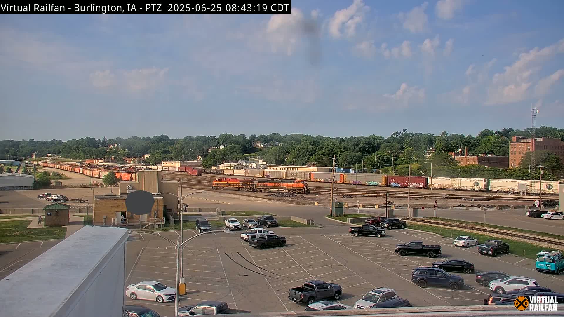Burlington City & Mississippi River& BNSF Railway Burlington Station Live Cam - Burlington, Des Moines, Iowa, USA