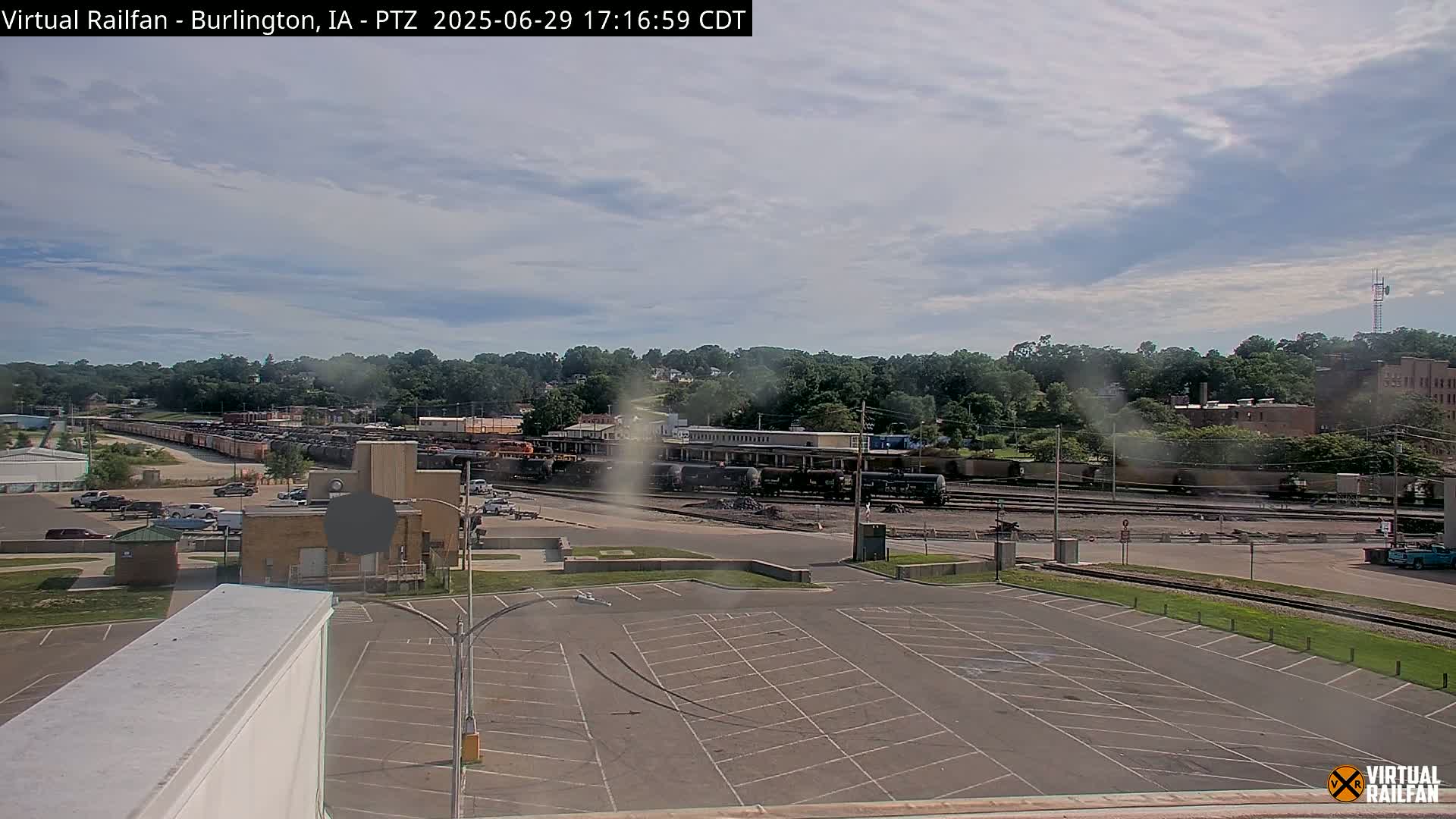 Burlington City & Mississippi River& BNSF Railway Burlington Station Live Cam - Burlington, Des Moines, Iowa, USA