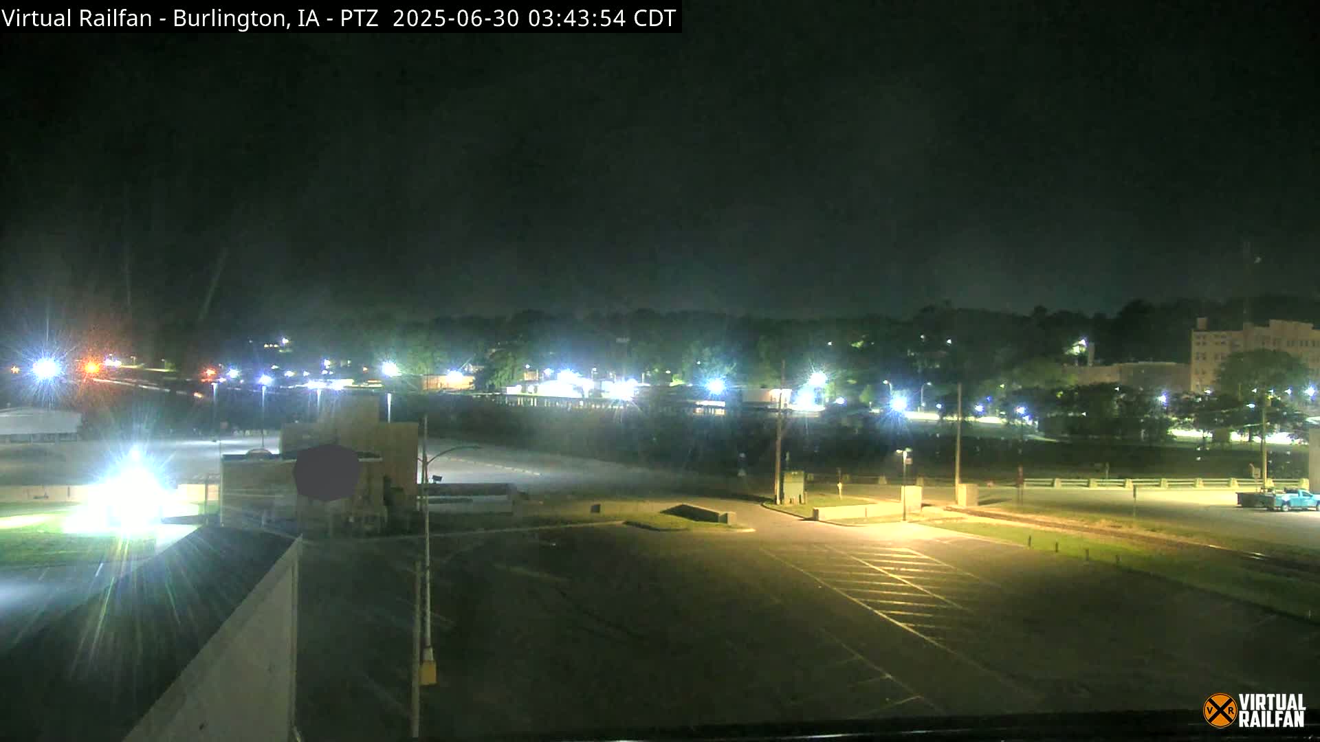 Burlington City & Mississippi River& BNSF Railway Burlington Station Live Cam - Burlington, Des Moines, Iowa, USA