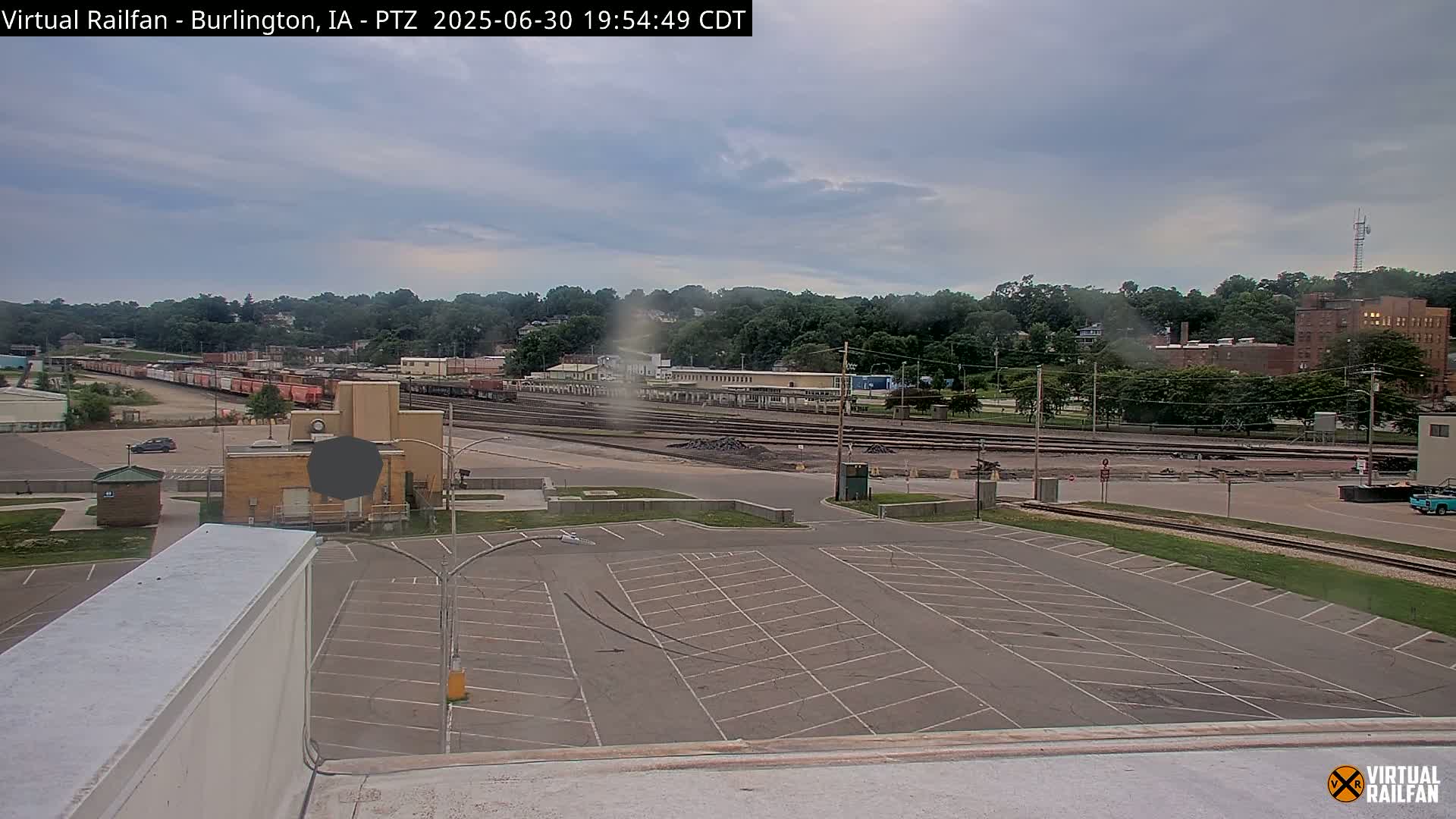 Burlington City & Mississippi River& BNSF Railway Burlington Station Live Cam - Burlington, Des Moines, Iowa, USA
