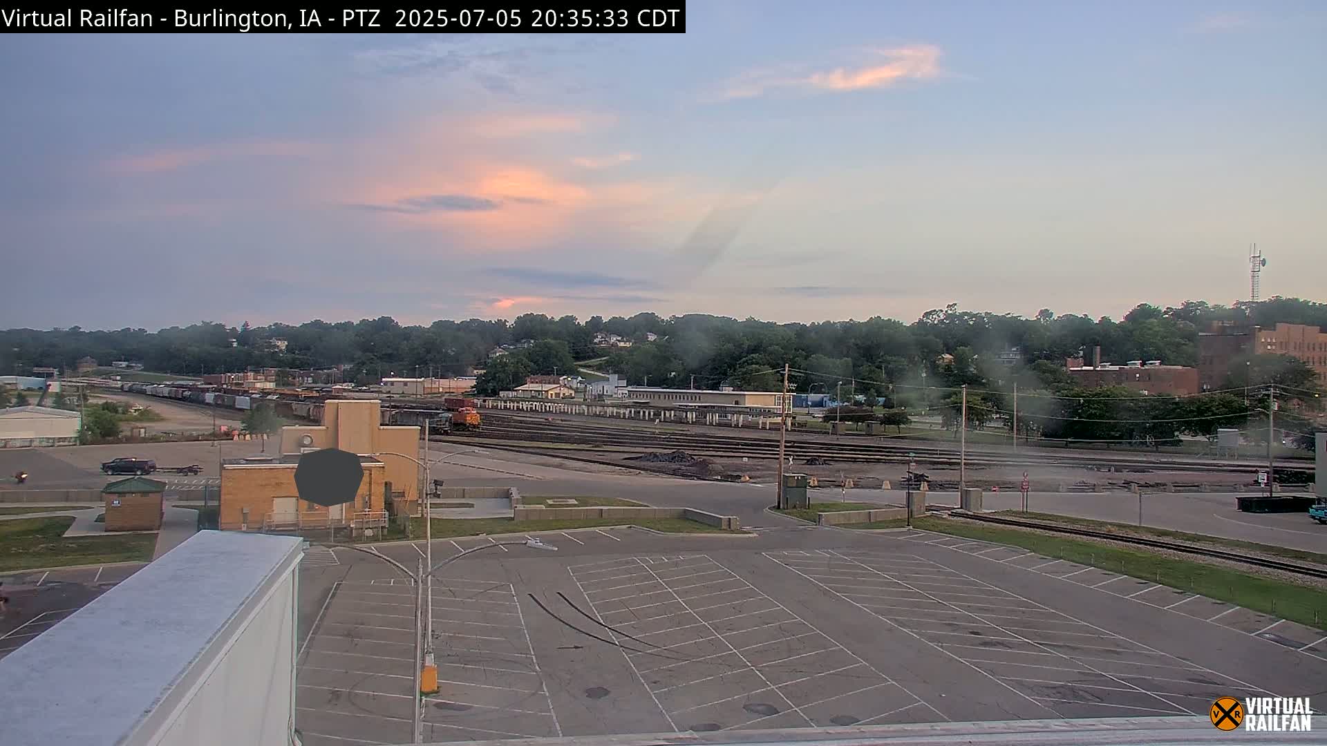 Burlington City & Mississippi River& BNSF Railway Burlington Station Live Cam - Burlington, Des Moines, Iowa, USA