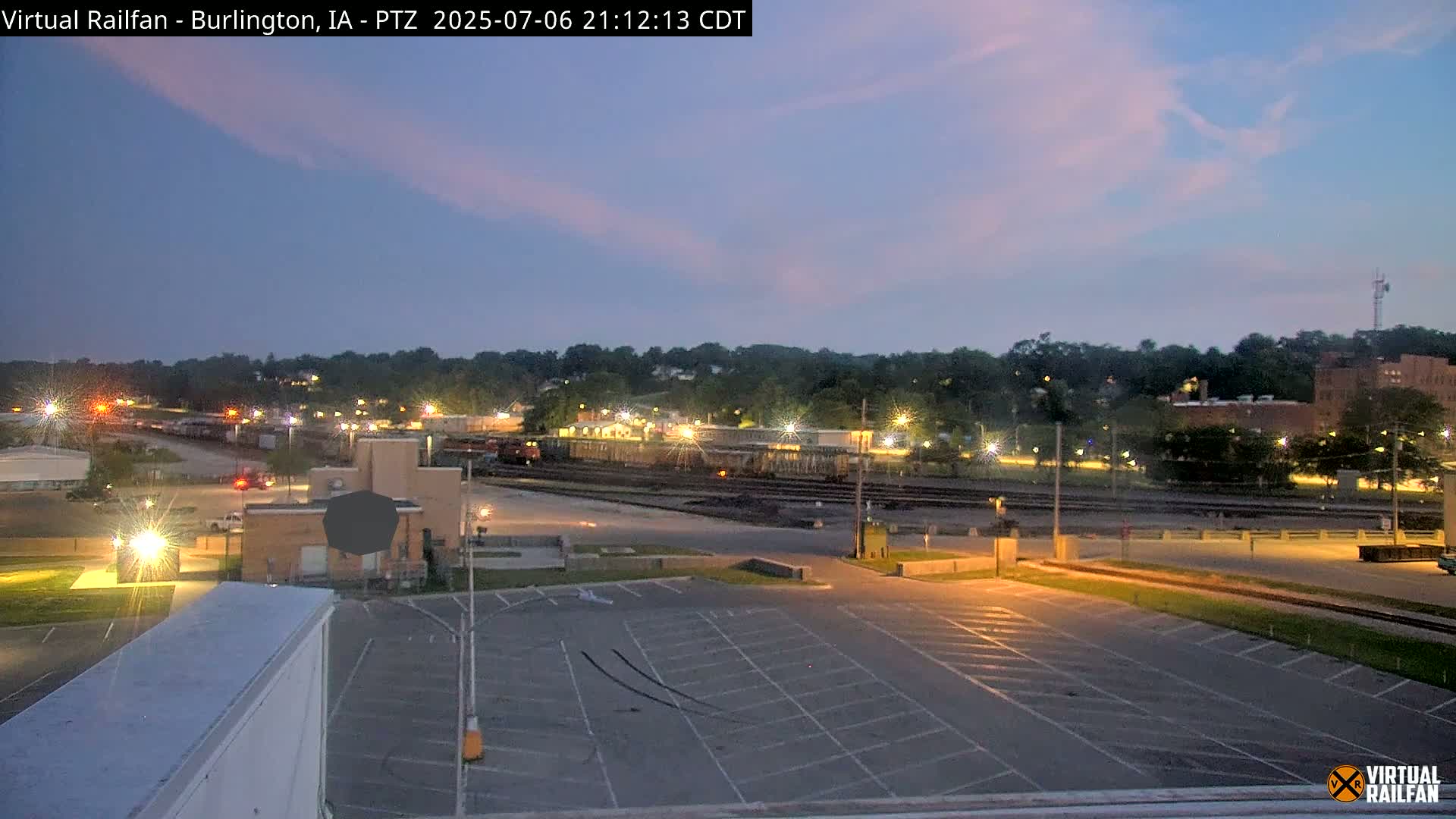 Burlington City & Mississippi River& BNSF Railway Burlington Station Live Cam - Burlington, Des Moines, Iowa, USA