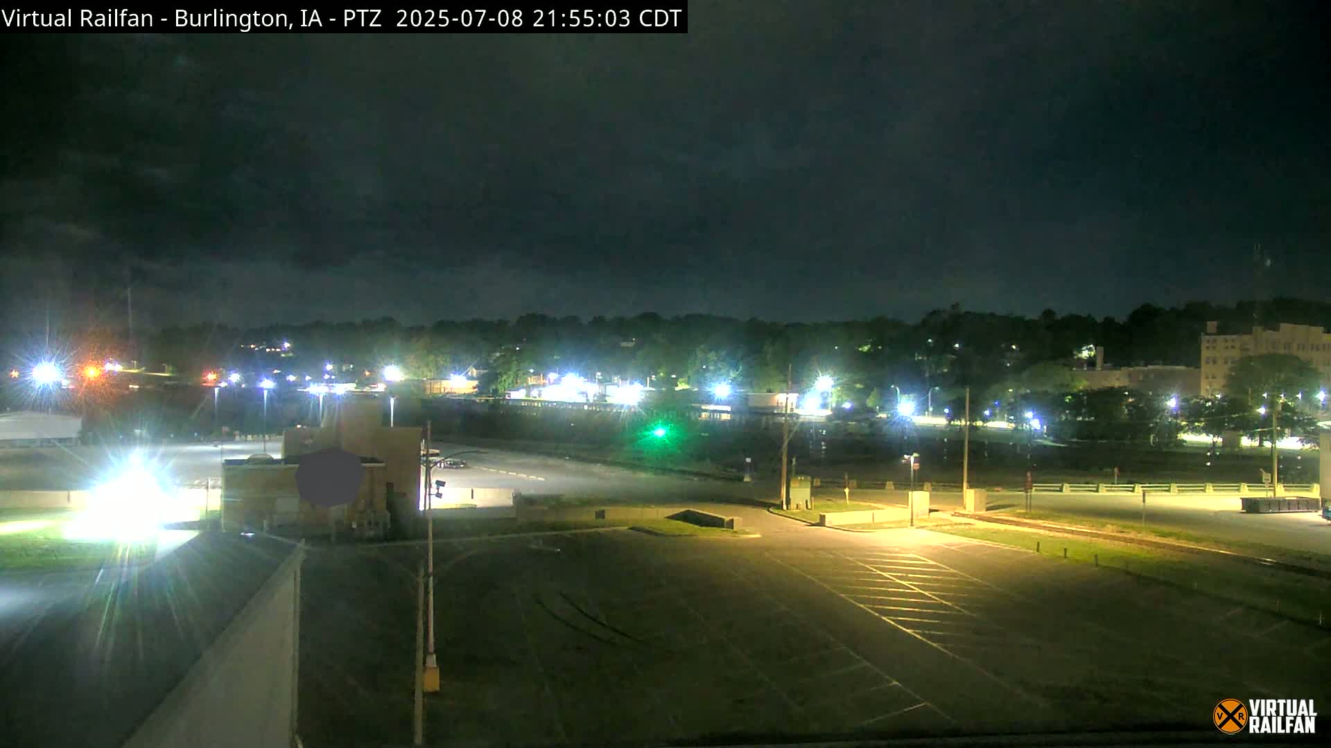 Burlington City & Mississippi River& BNSF Railway Burlington Station Live Cam - Burlington, Des Moines, Iowa, USA
