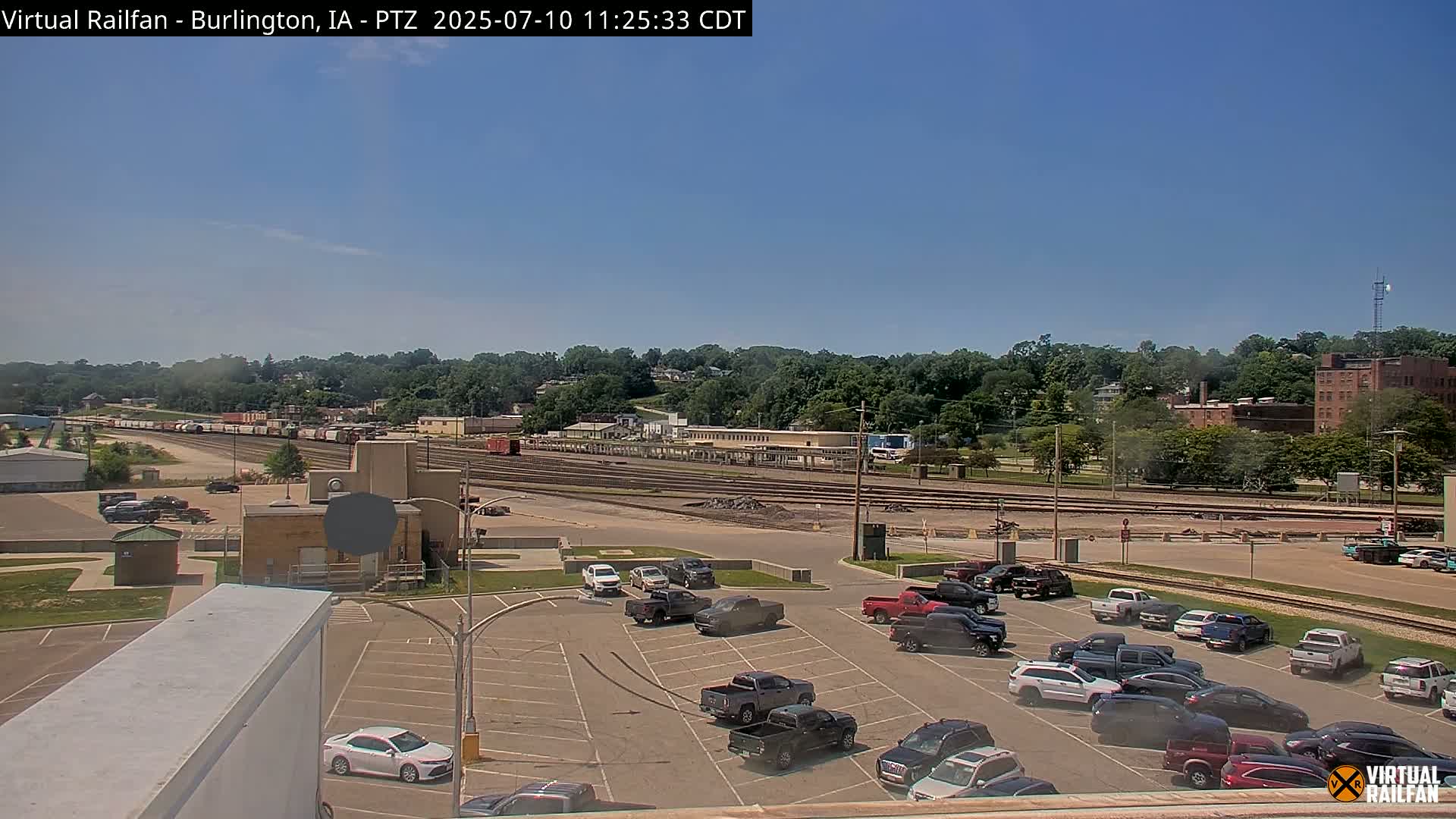 Burlington City & Mississippi River& BNSF Railway Burlington Station Live Cam - Burlington, Des Moines, Iowa, USA