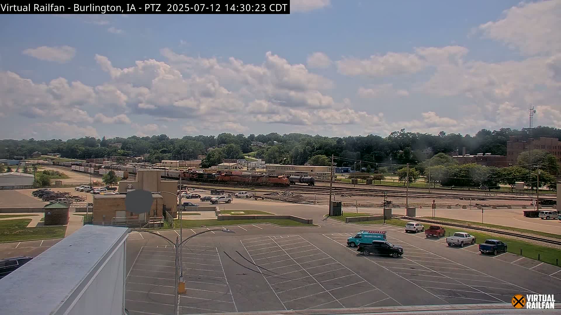Burlington City & Mississippi River& BNSF Railway Burlington Station Live Cam - Burlington, Des Moines, Iowa, USA